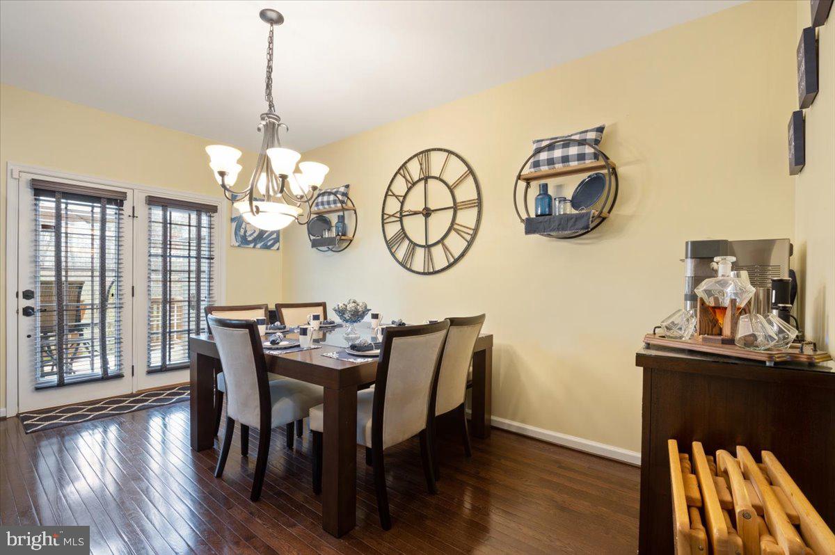 BROOKFIELD - Residential