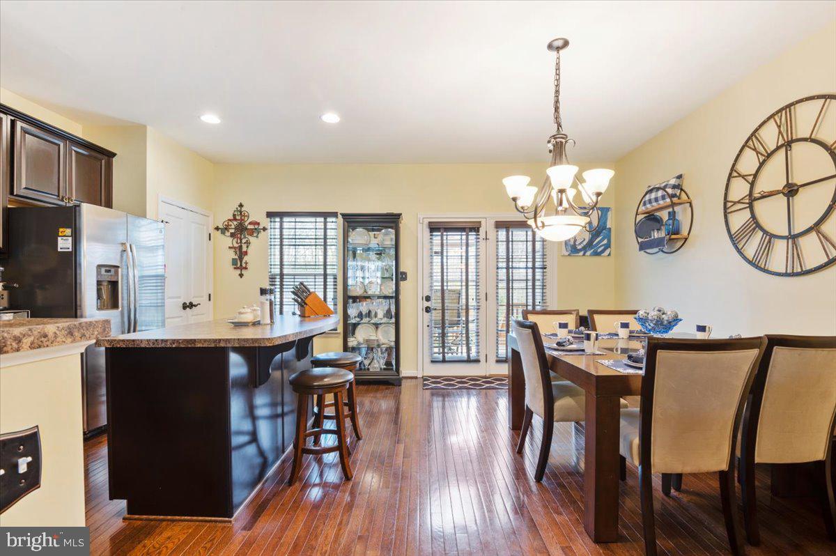 BROOKFIELD - Residential