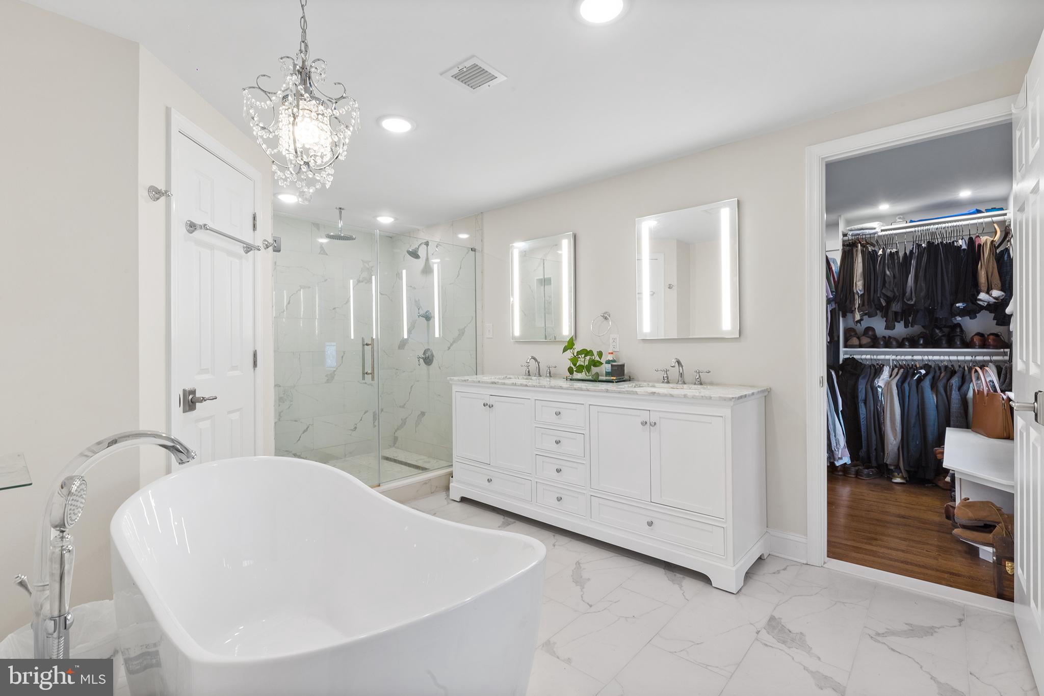 GREENE COUNTRIE VI - Residential