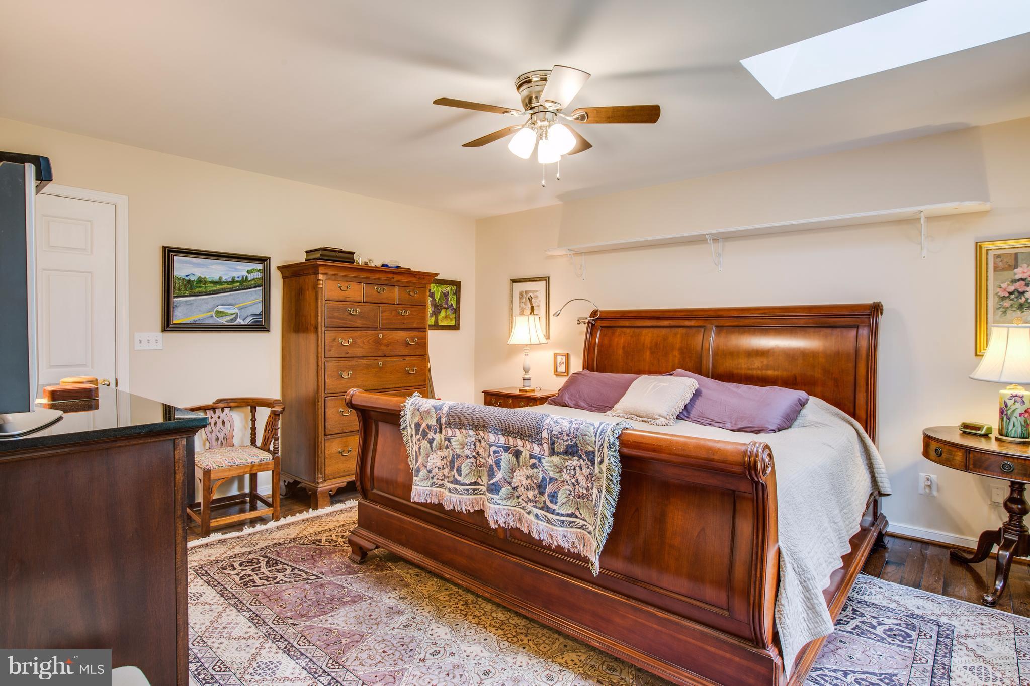 SOUTH WOODS - Residential