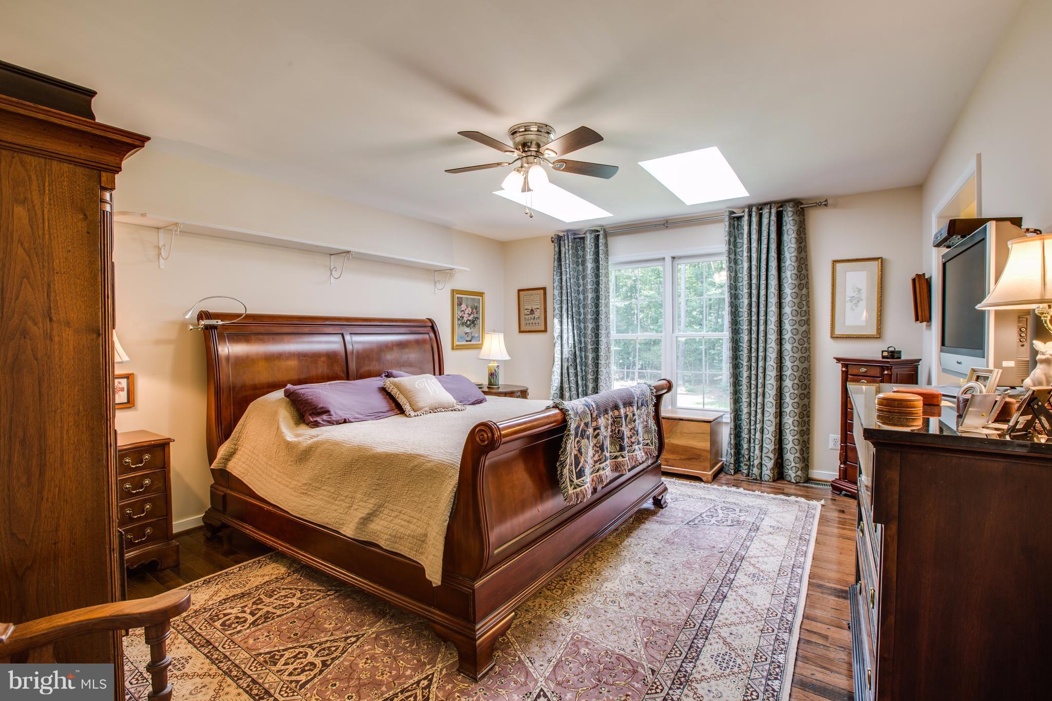 SOUTH WOODS - Residential