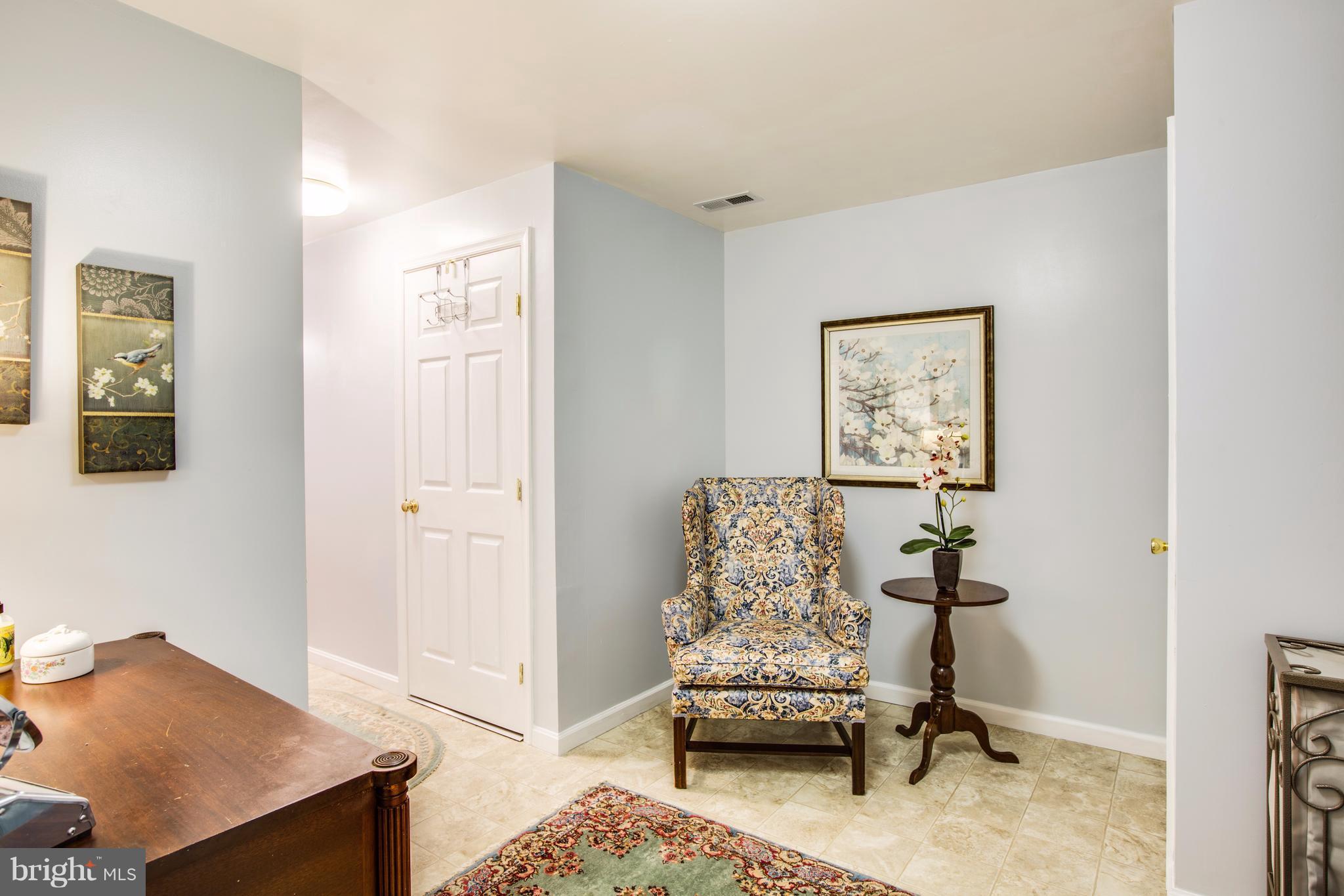 SOUTH WOODS - Residential