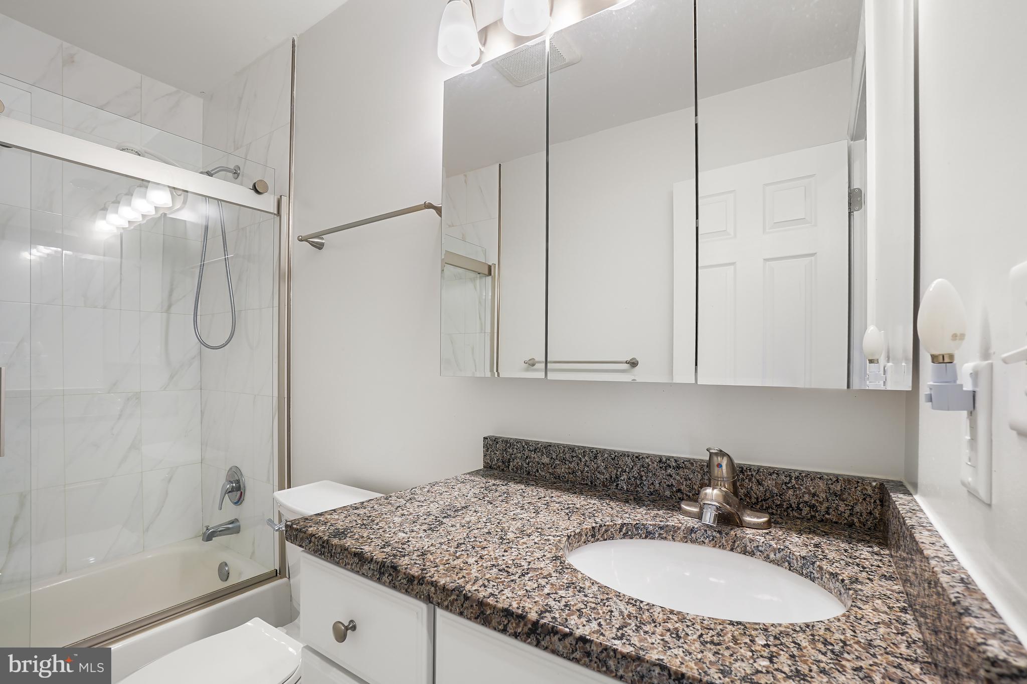 LEISURE WORLD - Residential