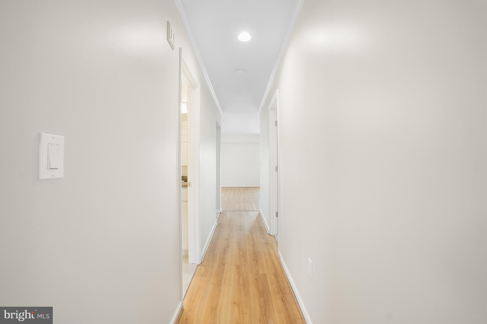 LEISURE WORLD - Residential