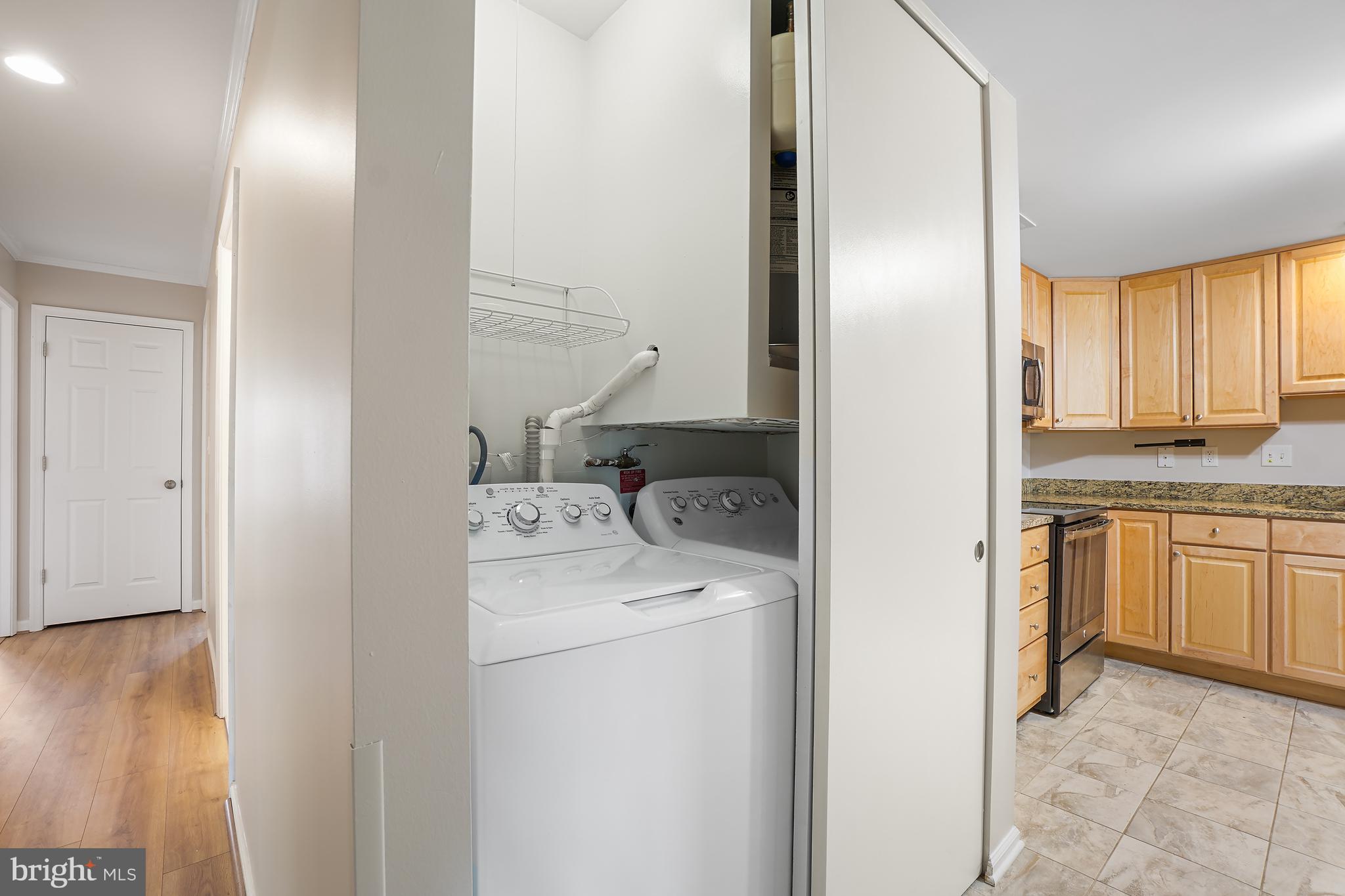 LEISURE WORLD - Residential