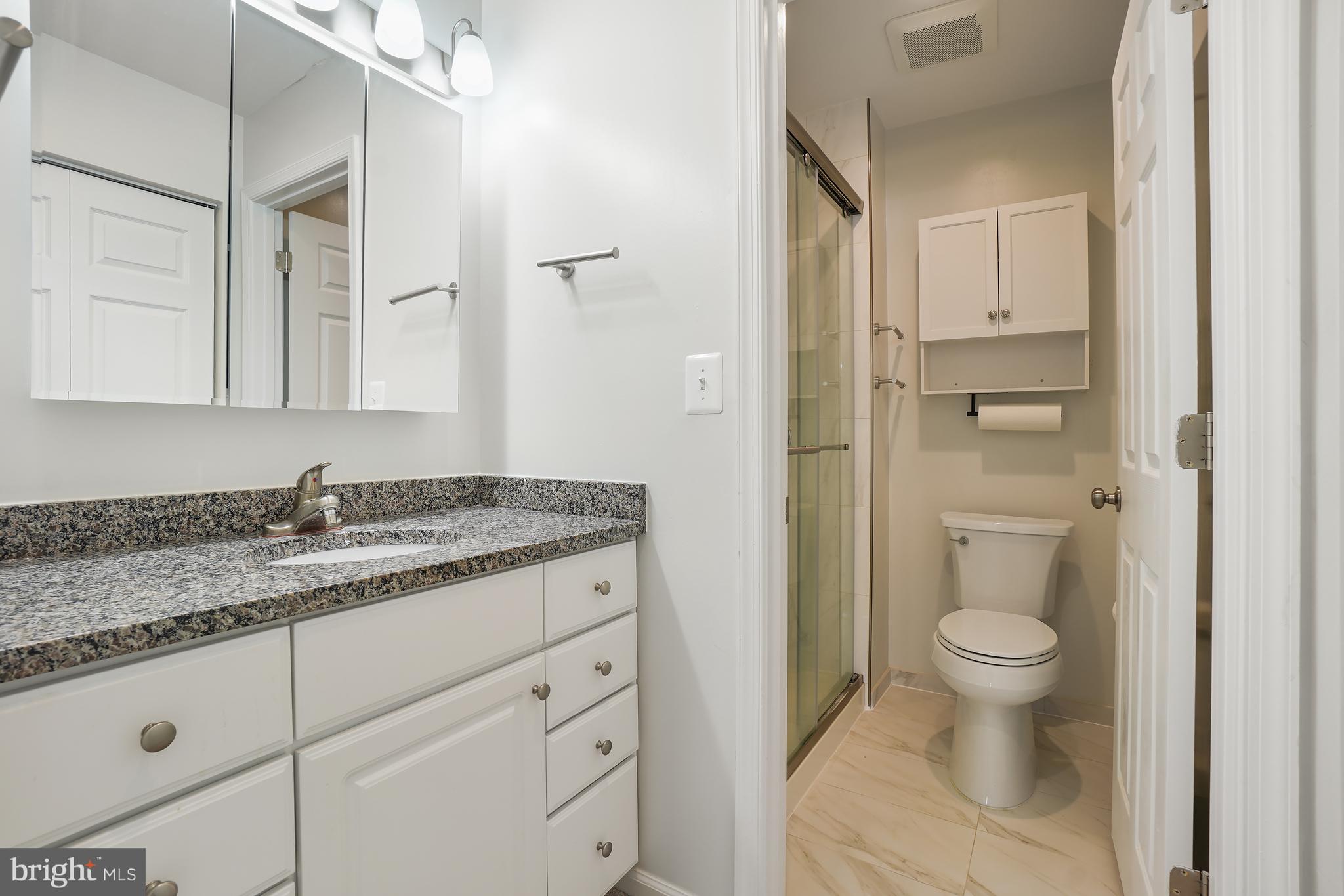 LEISURE WORLD - Residential