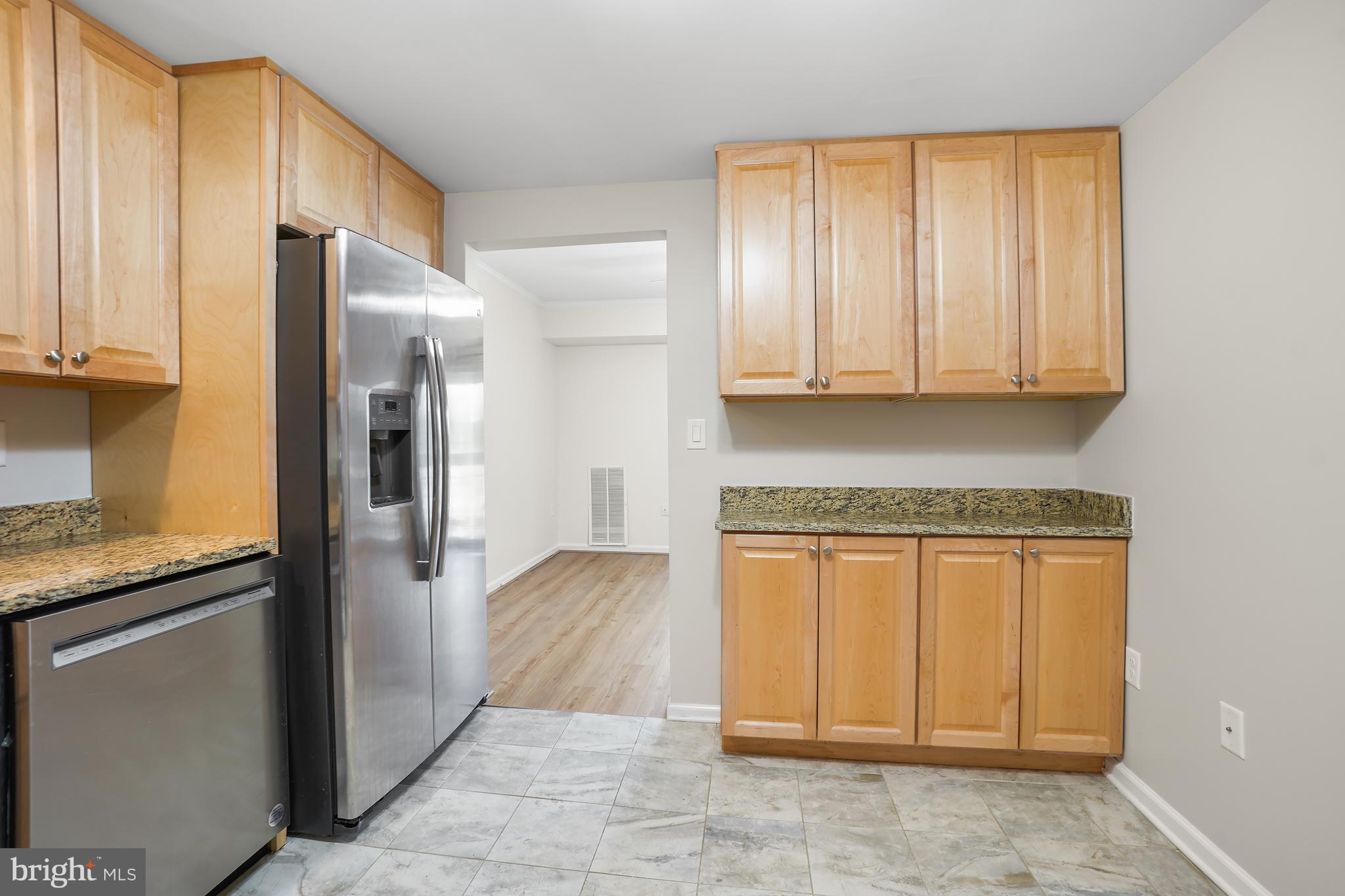 LEISURE WORLD - Residential