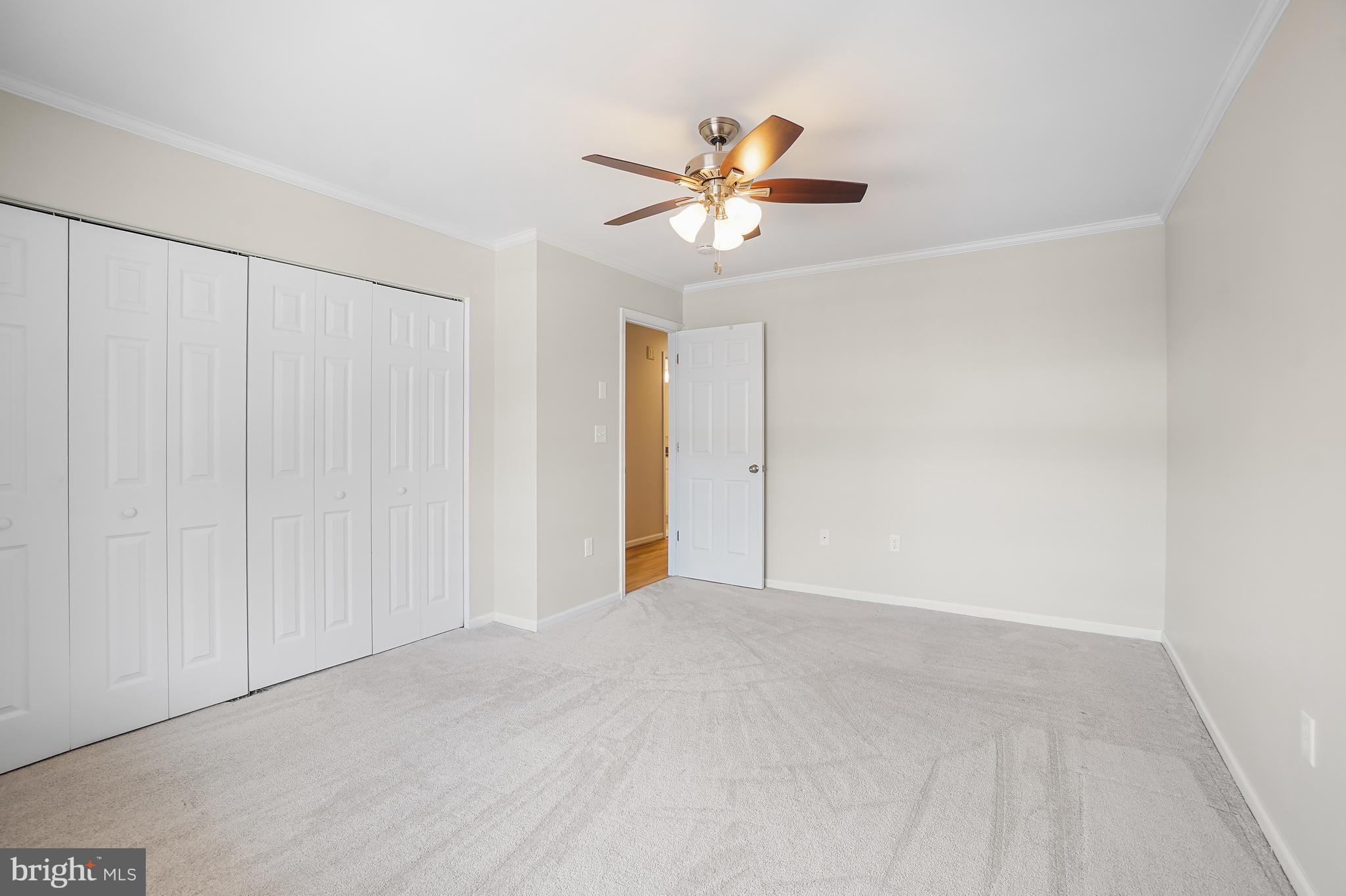 LEISURE WORLD - Residential