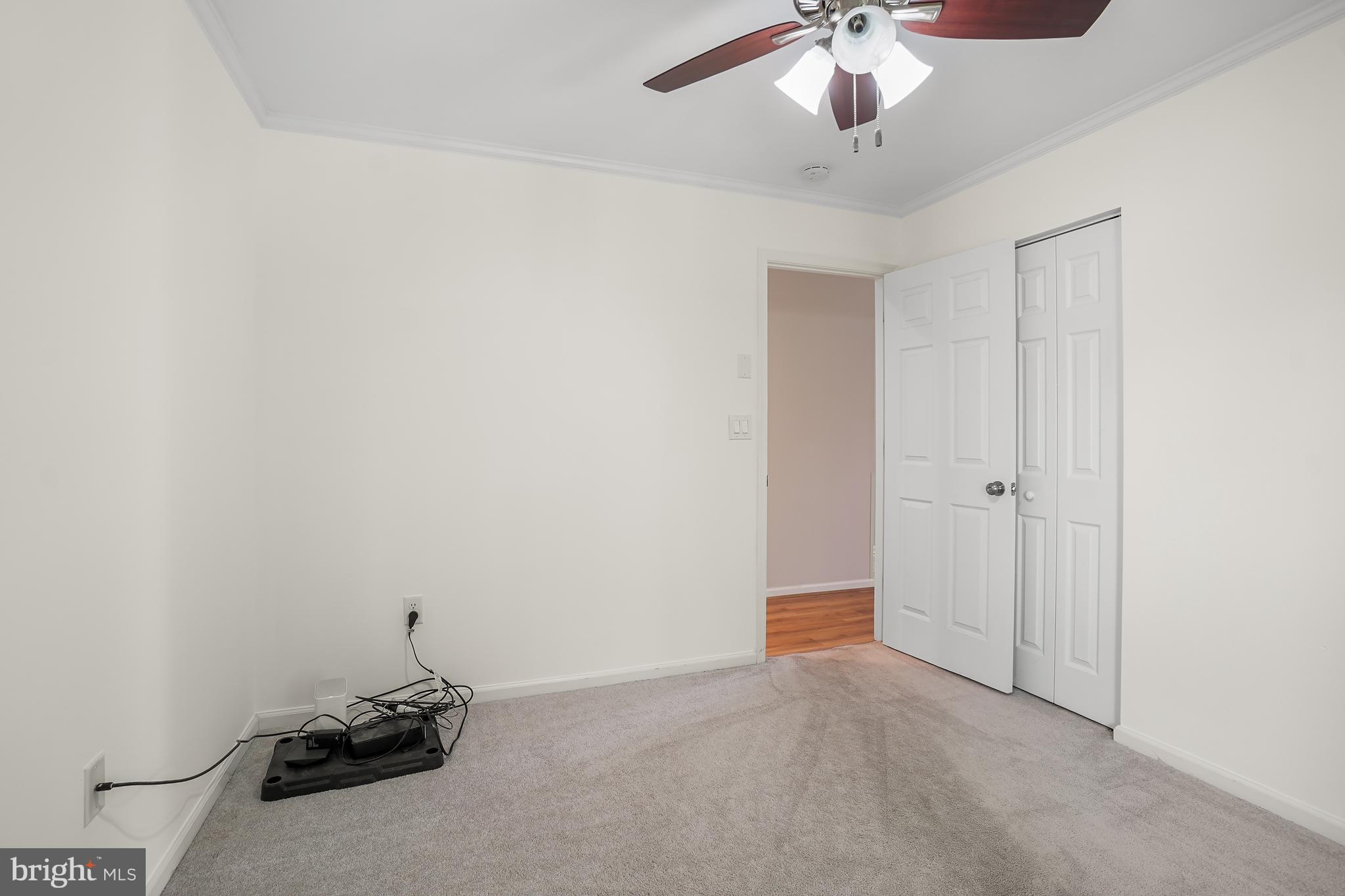 LEISURE WORLD - Residential
