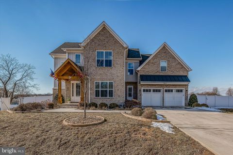 347 MOON STONE DRIVE KEARNEYSVILLE WV 25430