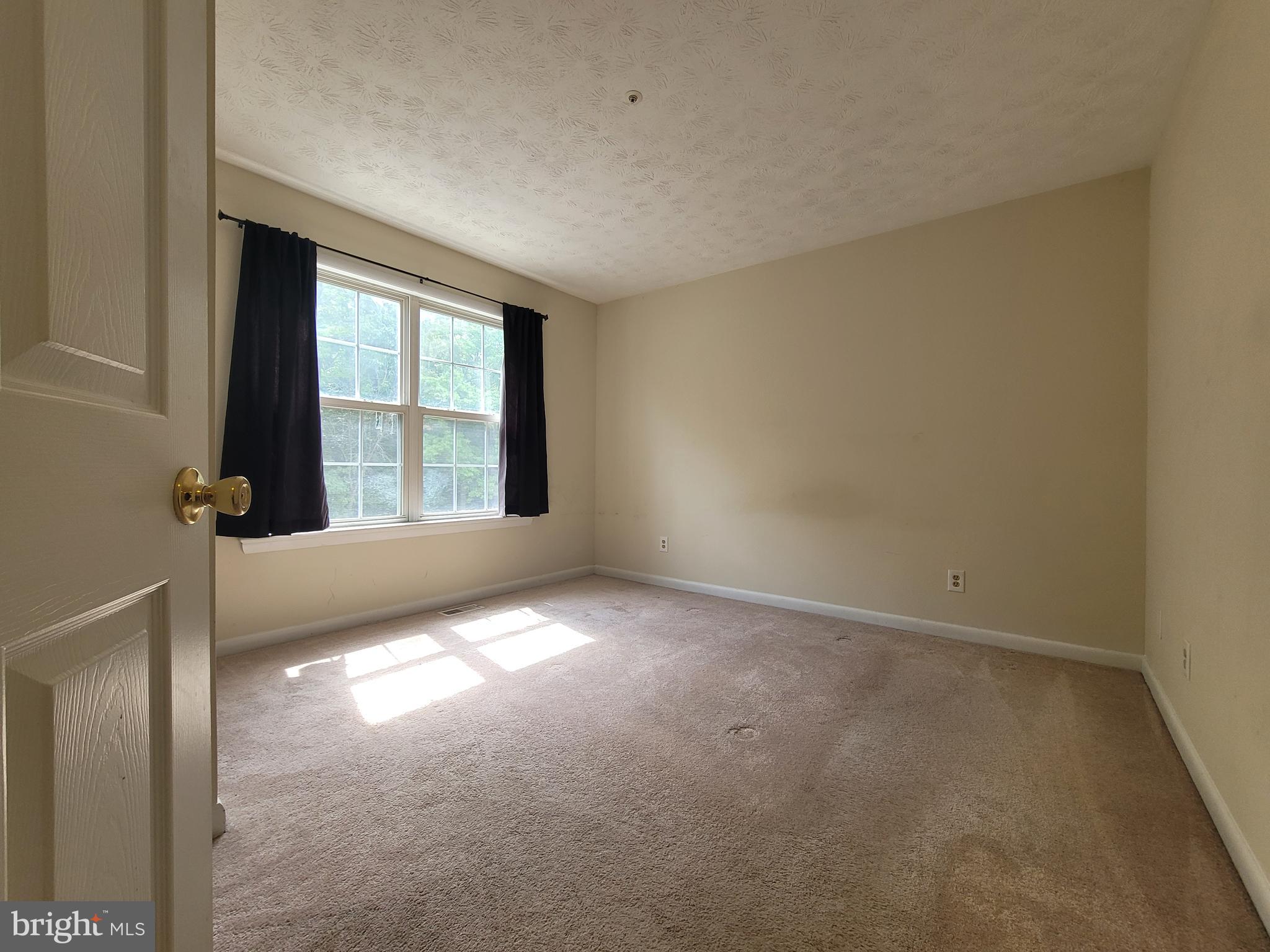 DUCK HARBOUR - Residential