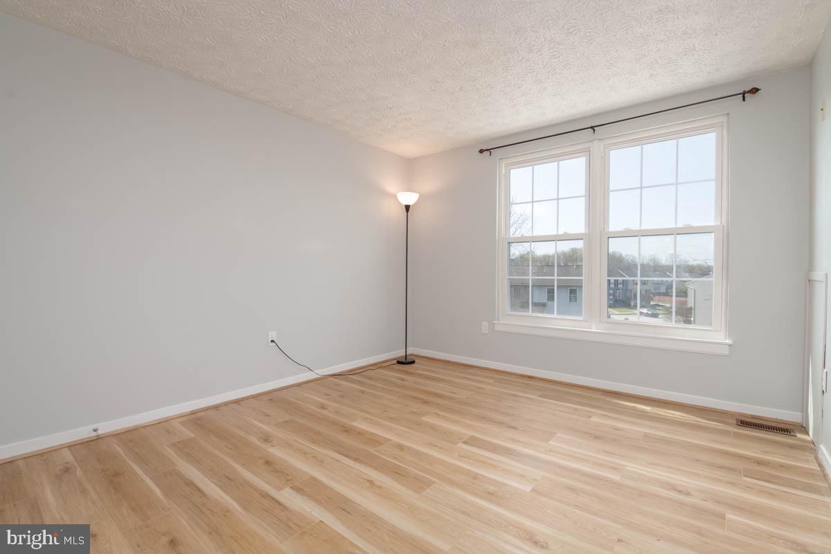 CARROLLWOOD MANOR - Residential