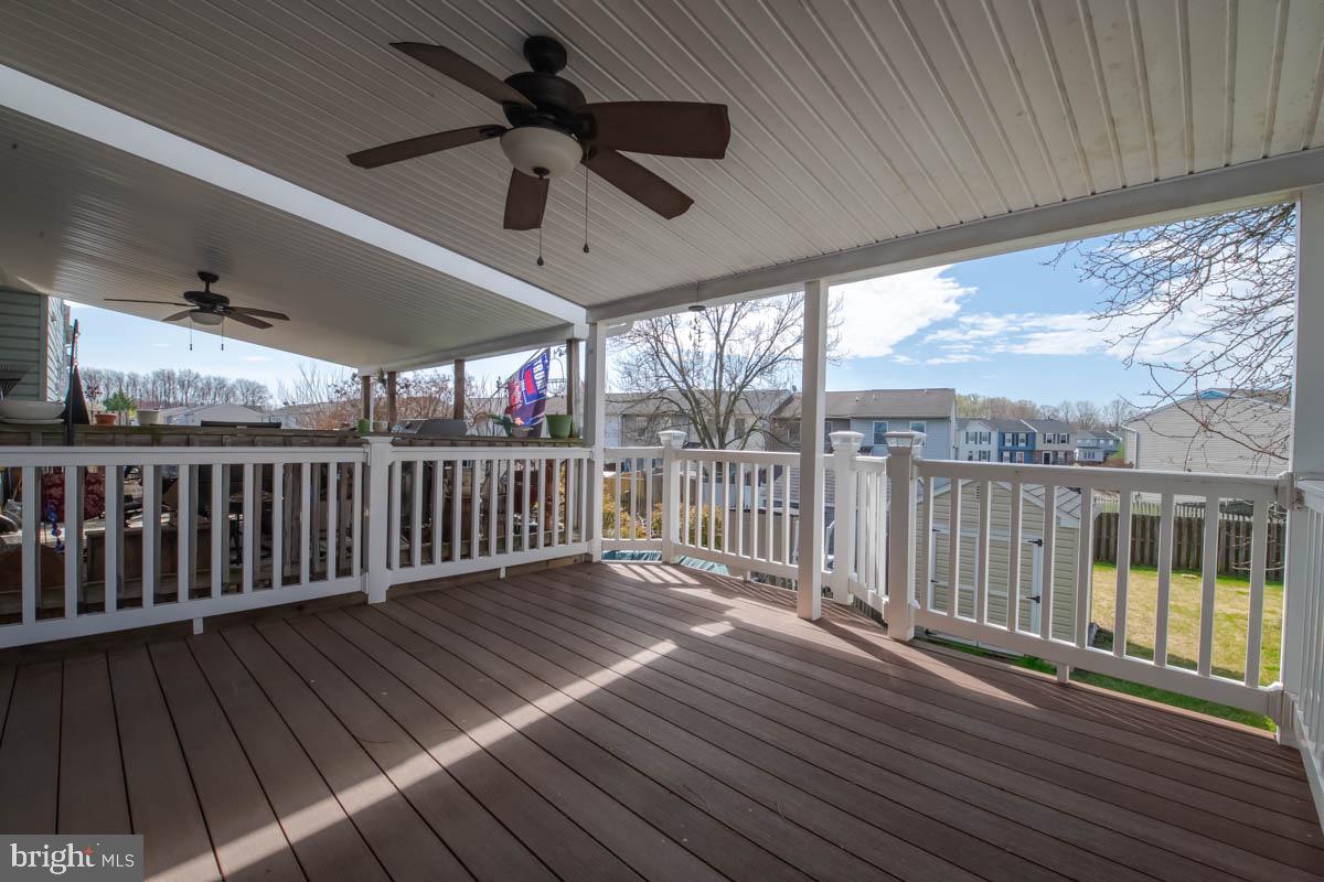 CARROLLWOOD MANOR - Residential