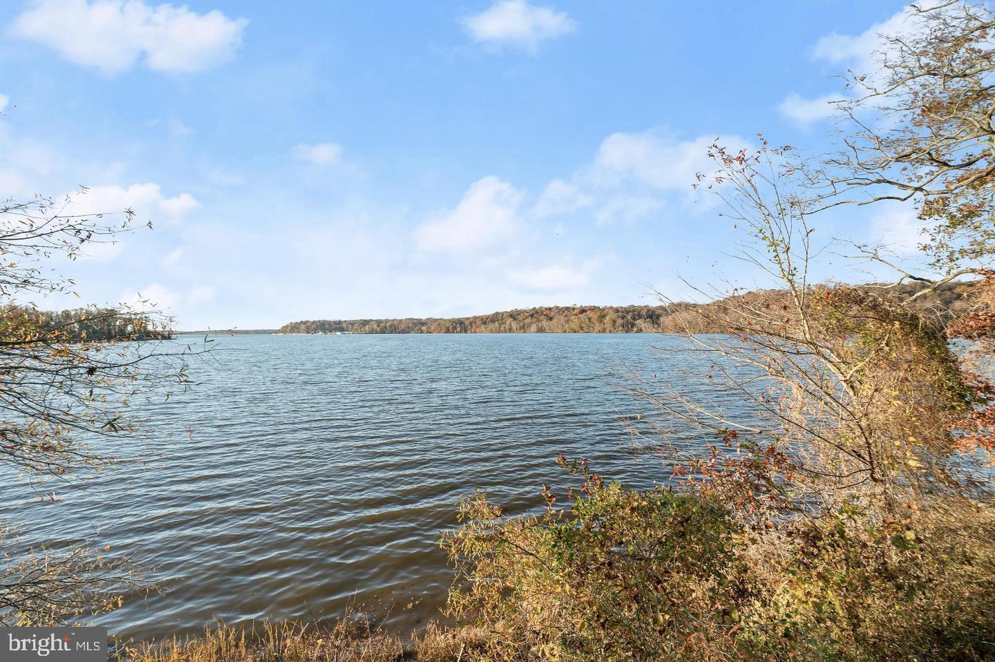 CALVERT MANOR - Residential