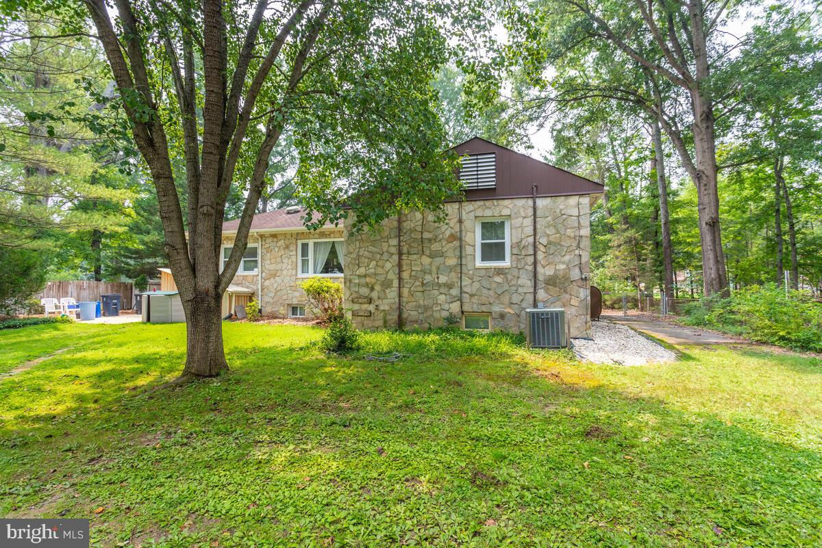 CALVERT MANOR - Residential