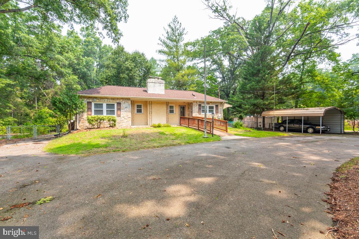 CALVERT MANOR - Residential