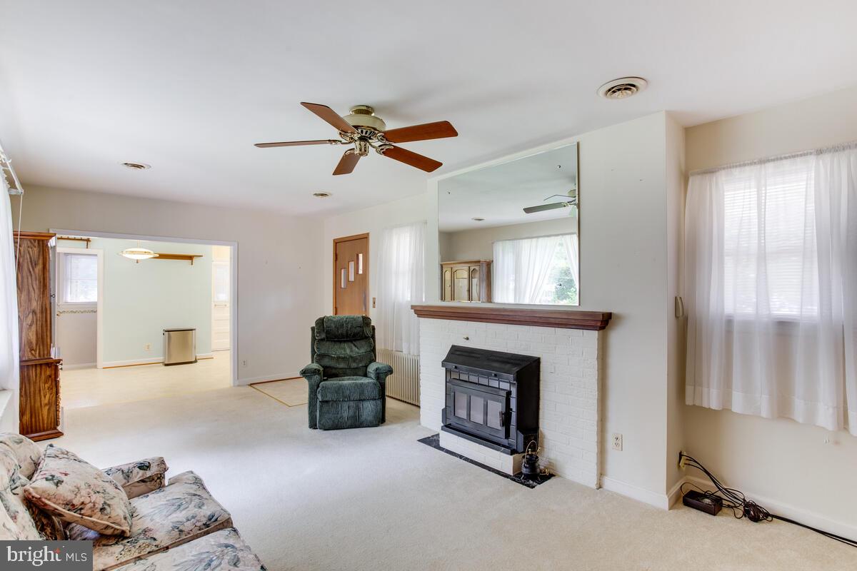 CALVERT MANOR - Residential