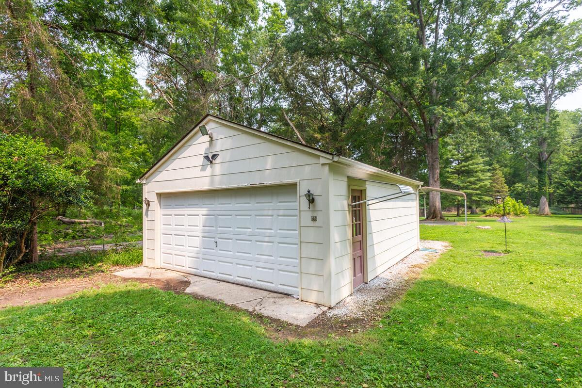 CALVERT MANOR - Residential