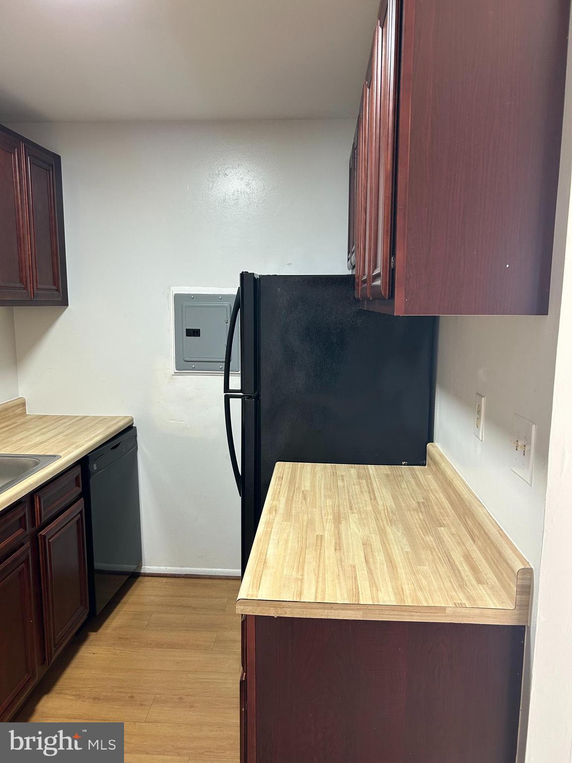 FRENCHMANS CREEK - Residential Lease