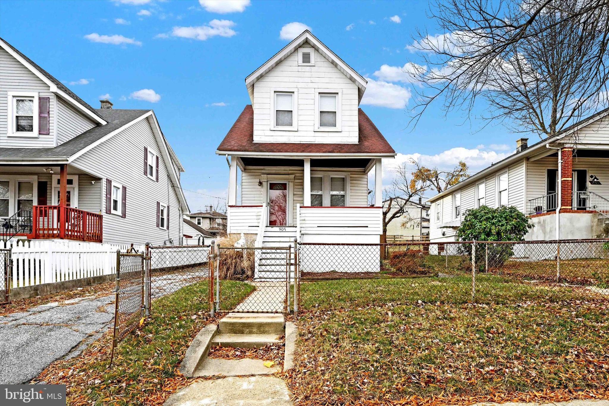 Welcome to 2905 Westfield Ave, a charming 3 bedroom, 1.5 bathroom home ready for its next chapter! The main level features a cozy living room, a formal dining room, and a kitchen with a convenient breakfast bar—perfect for morning coffee or casual meals. Upstairs, you’ll find three spacious bedrooms and a full bathroom in the hallway. The unfinished basement offers ample storage space and includes a half bathroom for added convenience. Outside, enjoy a large fenced-in backyard, a private driveway, and a detached garage.
This property is ideal for homebuyers looking to add personal touches or savvy investors seeking their next opportunity. Located close to shopping, dining, and transportation, it’s the perfect blend of convenience and potential.
Schedule your showing today and bring your vision to life!