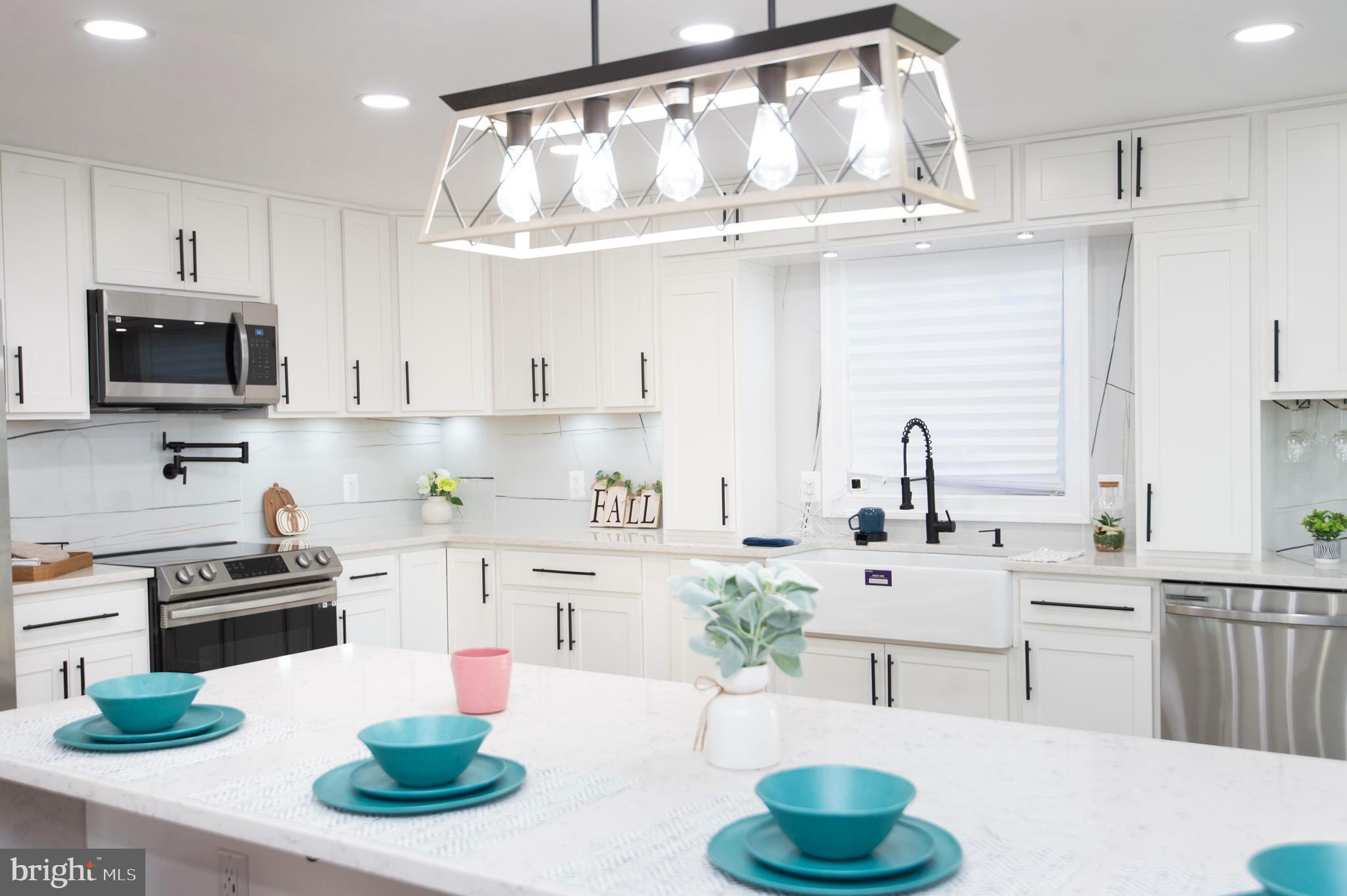 CEDAR GROVE - Residential