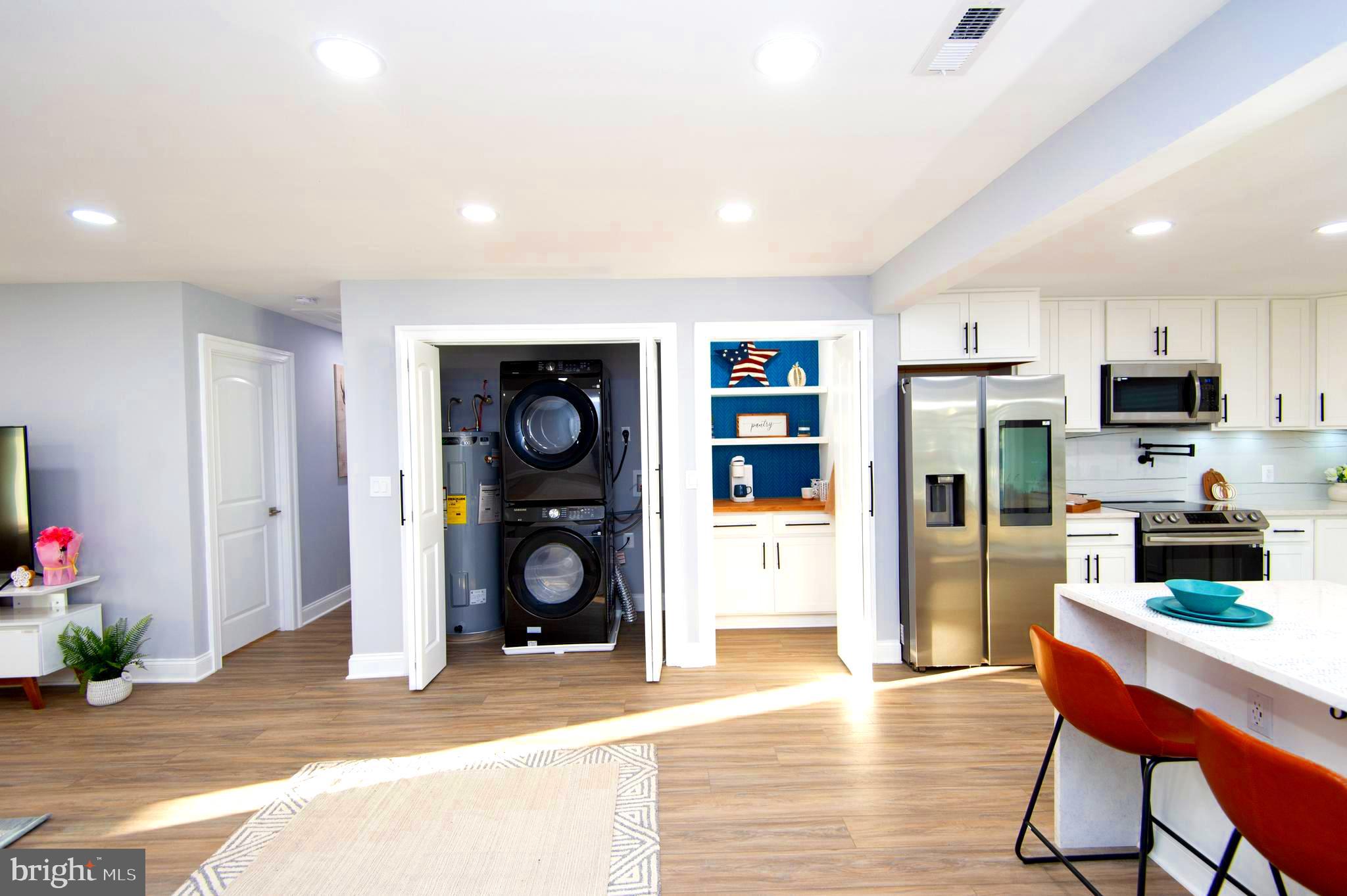 CEDAR GROVE - Residential