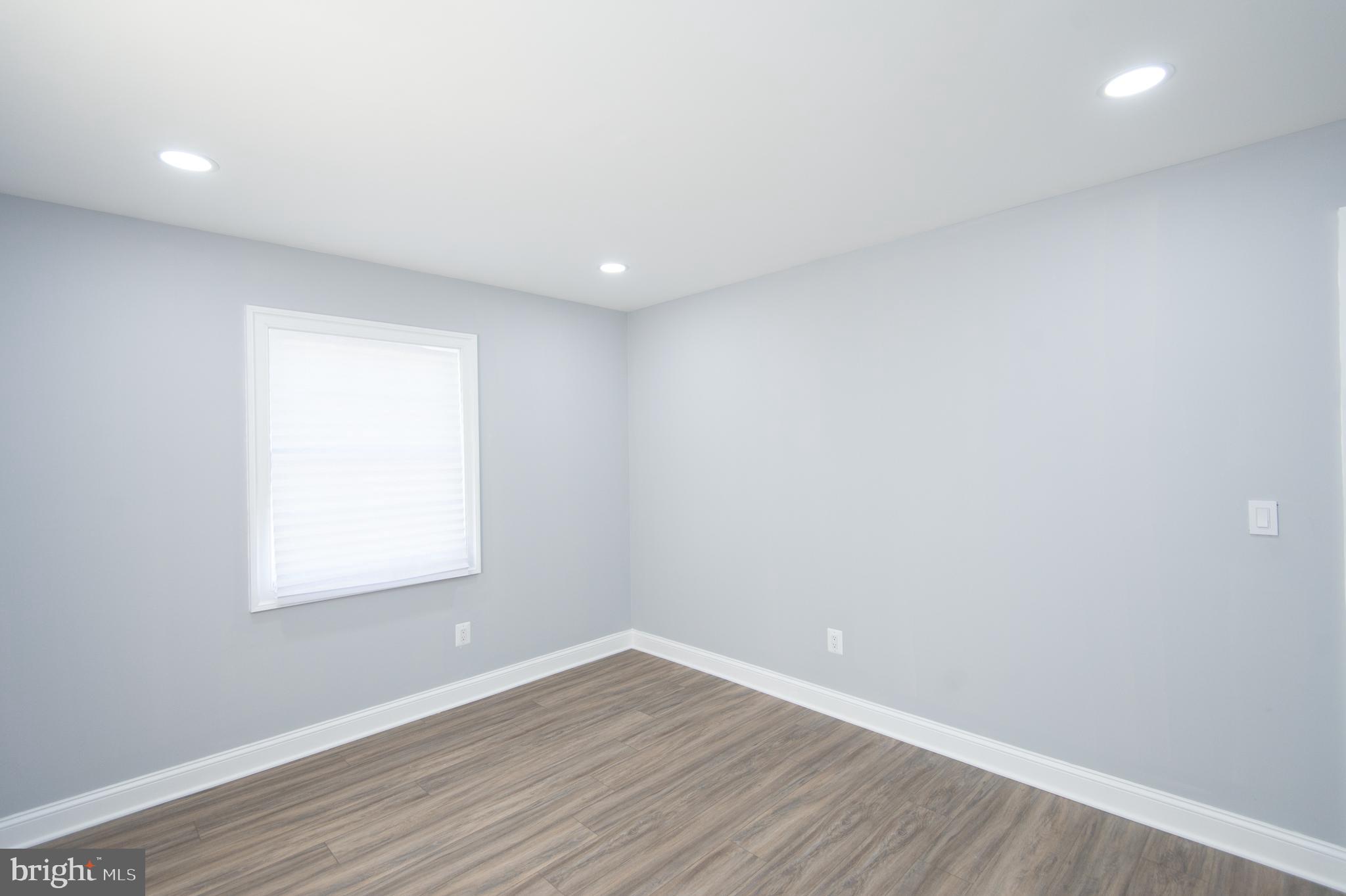 CEDAR GROVE - Residential