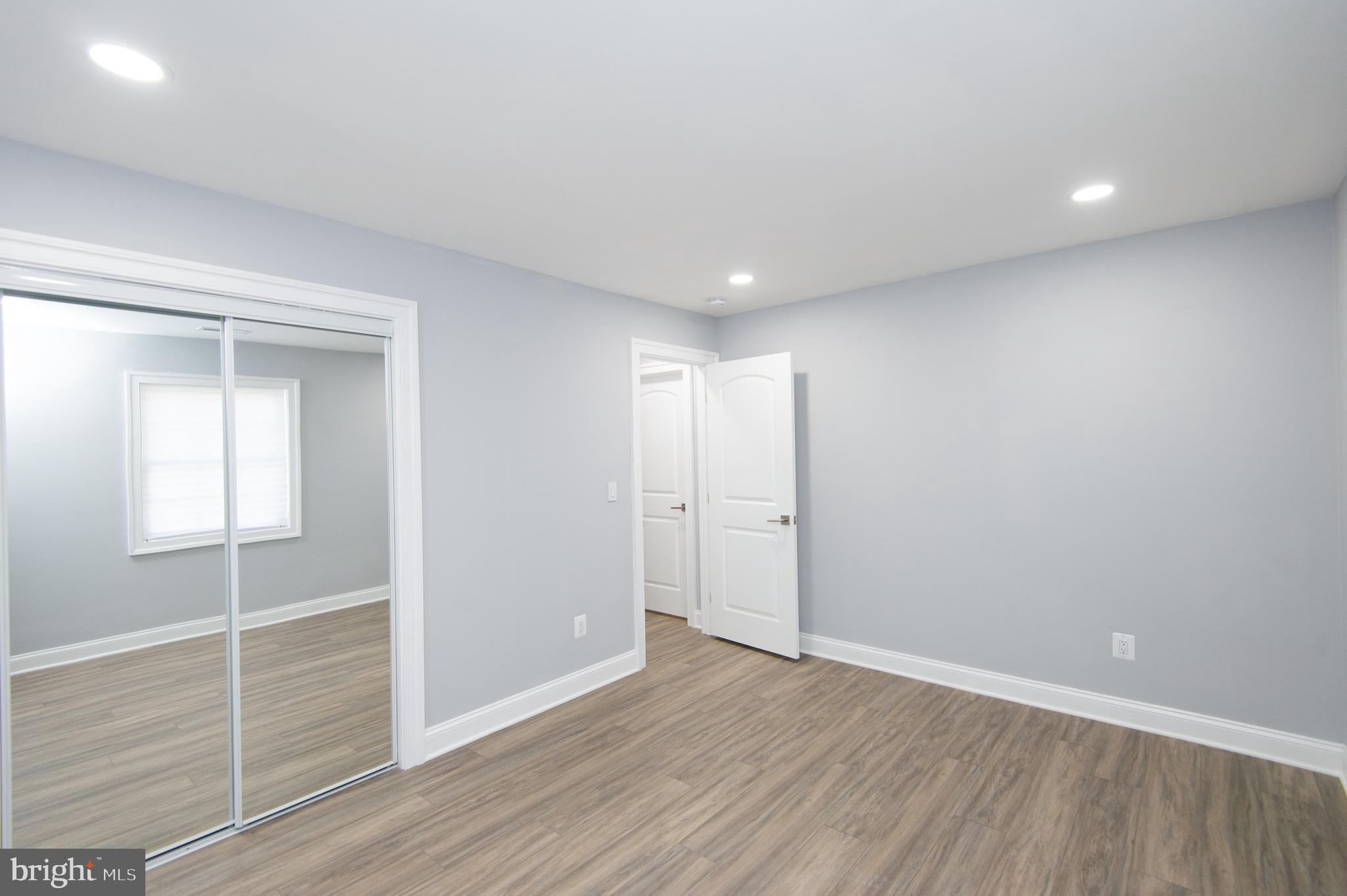 CEDAR GROVE - Residential