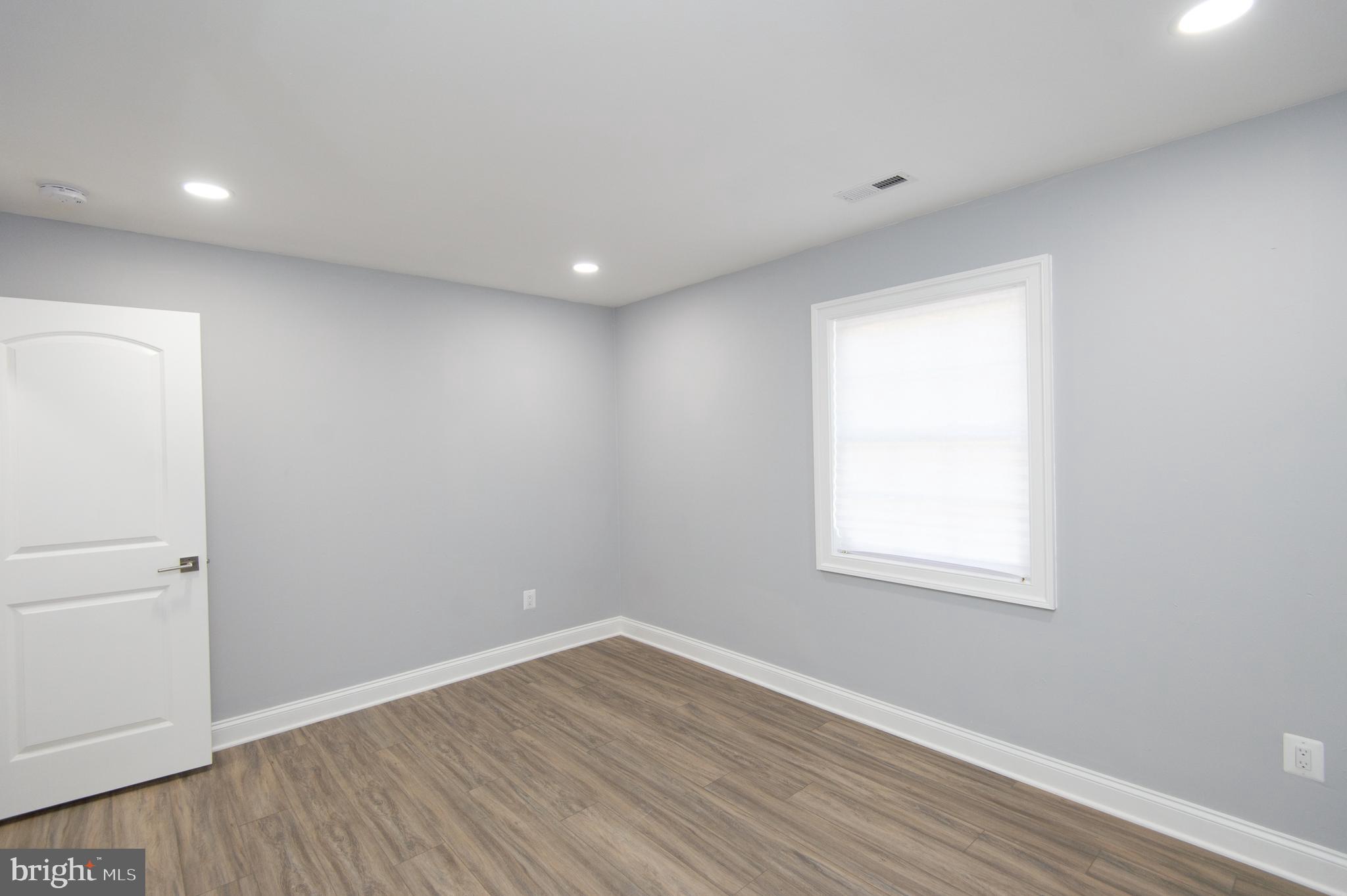 CEDAR GROVE - Residential