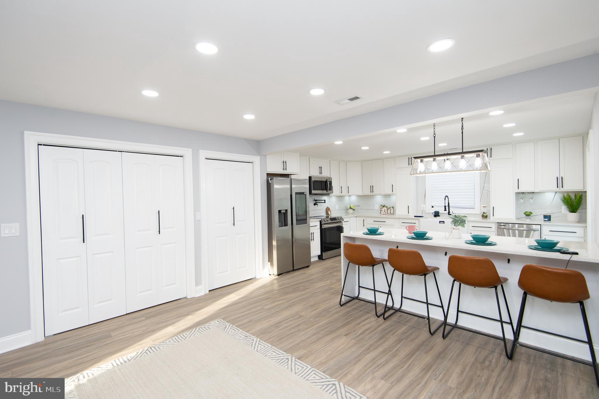 CEDAR GROVE - Residential