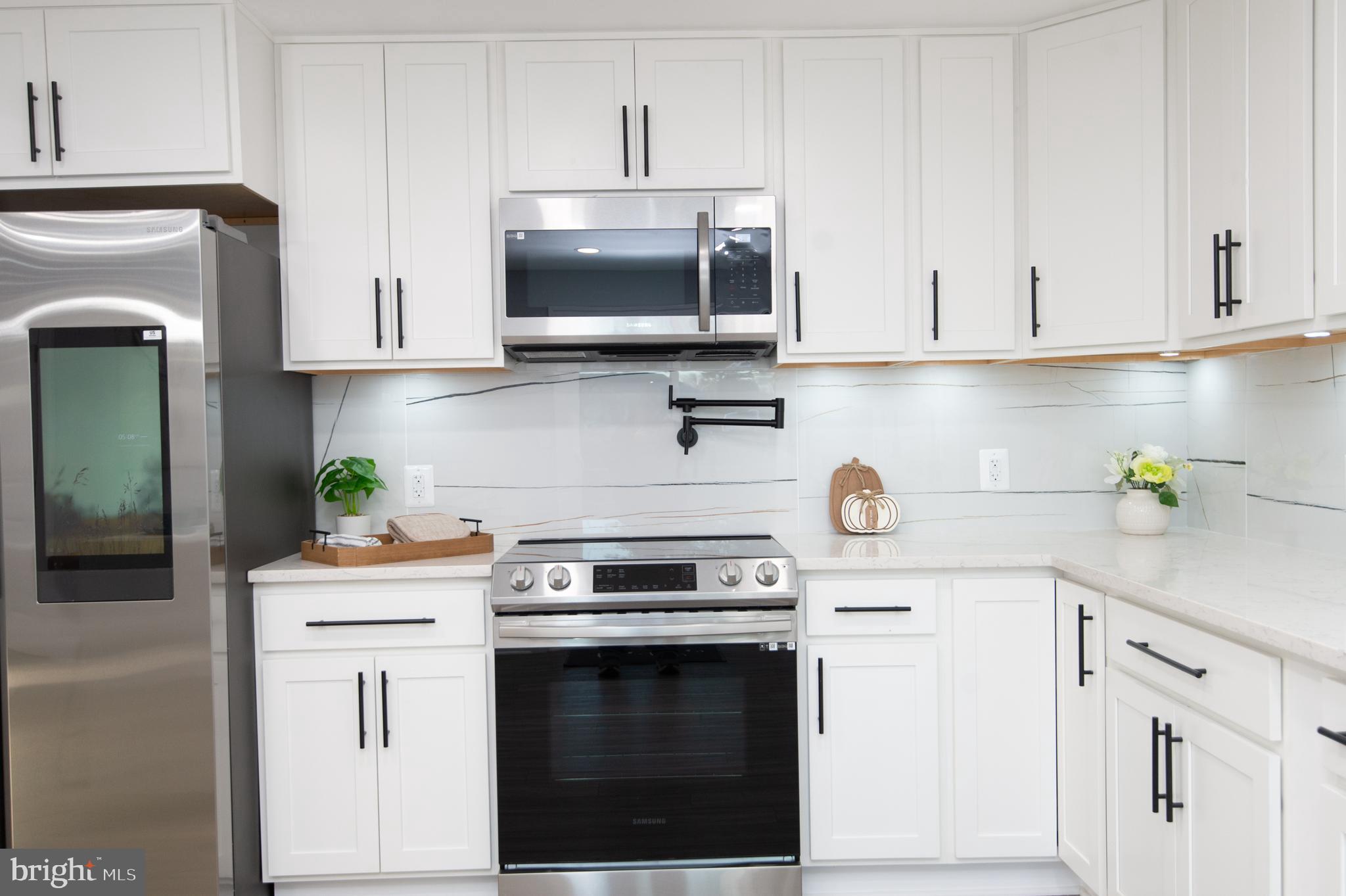 CEDAR GROVE - Residential