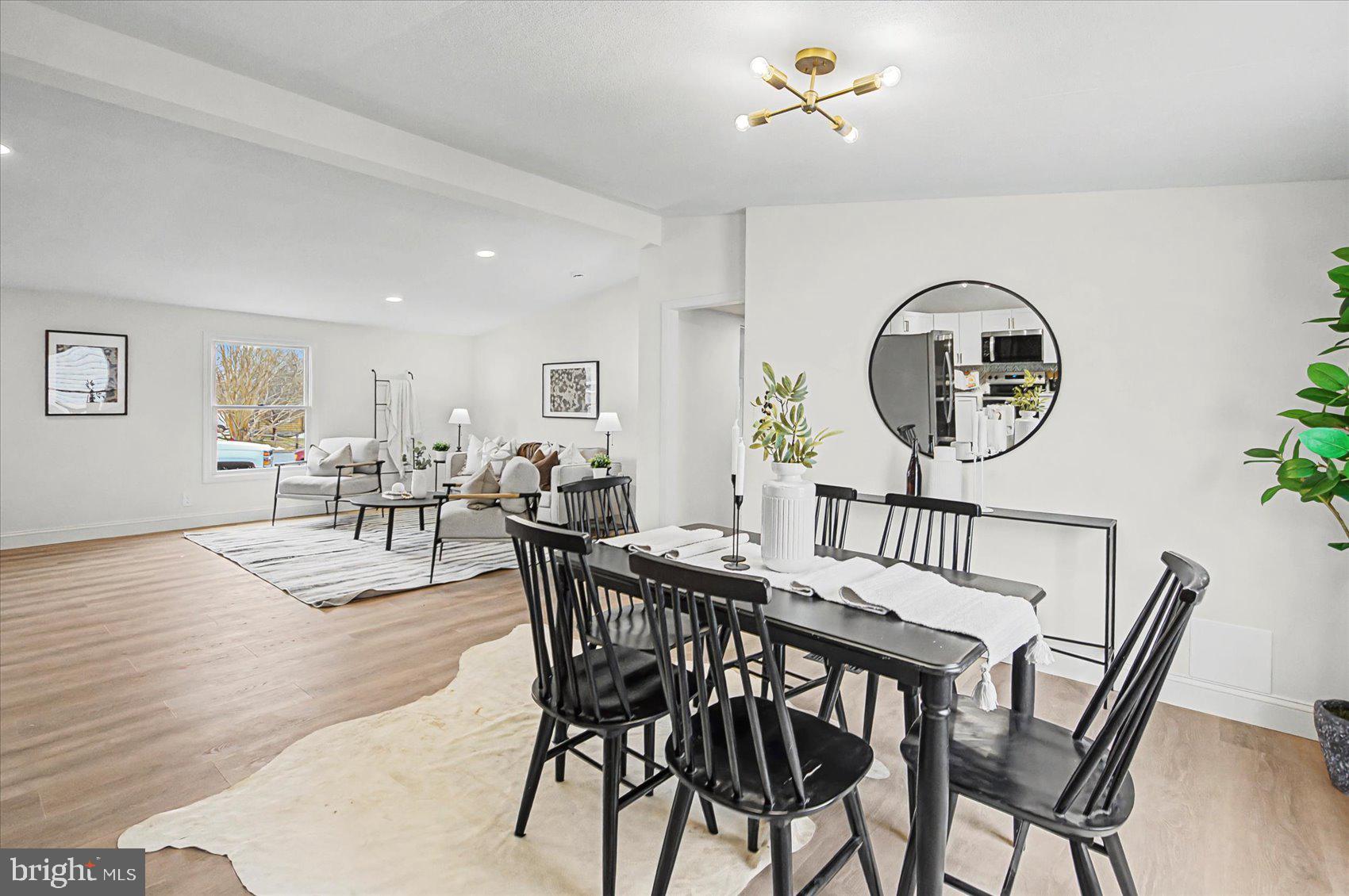 MOUNTAIN BUSH ESTATES - Residential