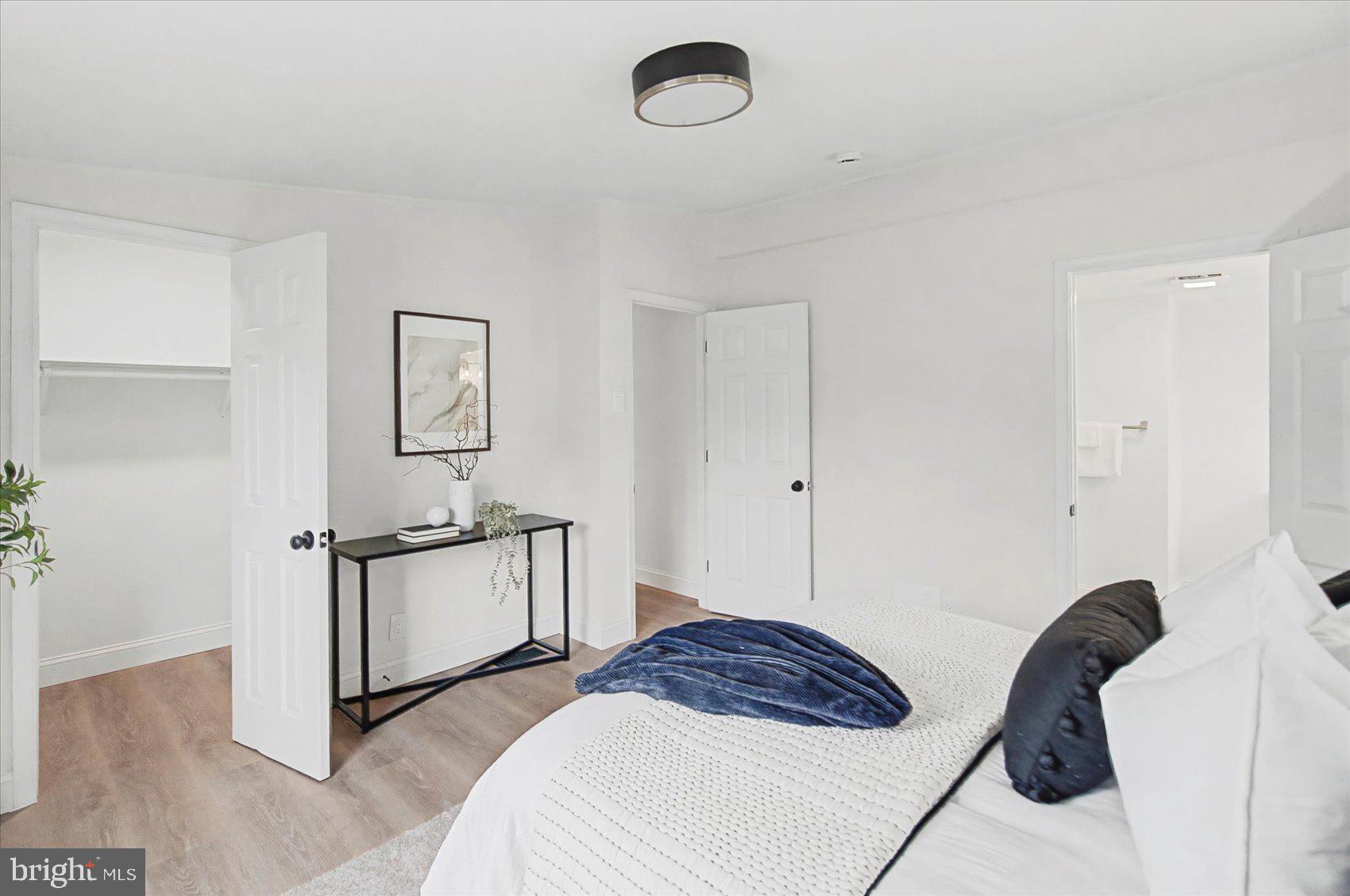 MOUNTAIN BUSH ESTATES - Residential