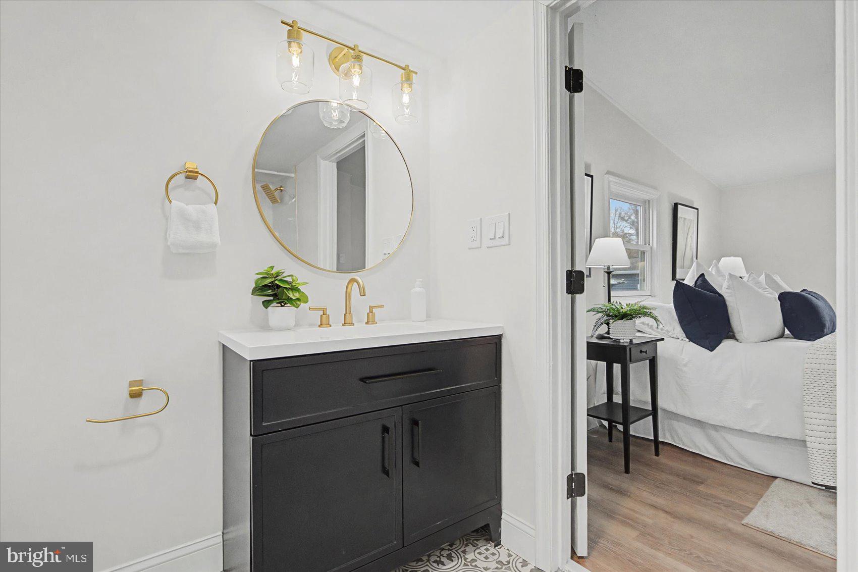 MOUNTAIN BUSH ESTATES - Residential