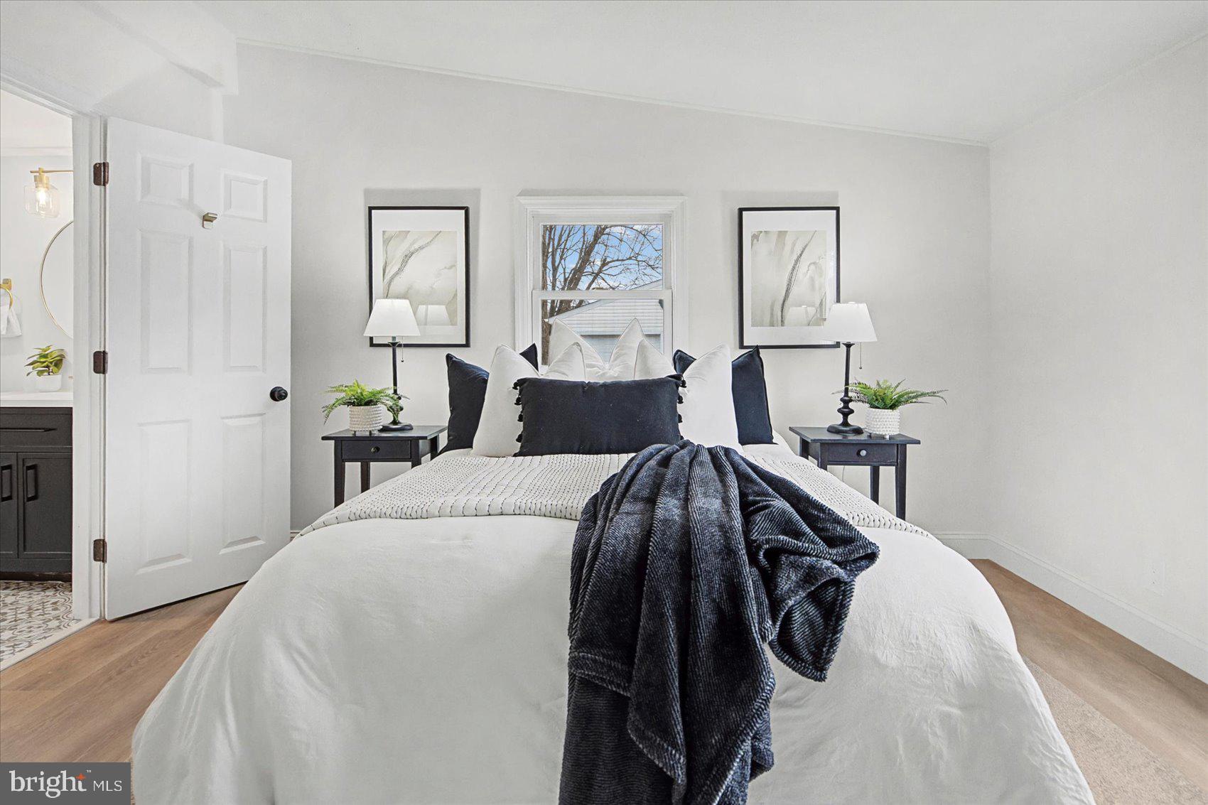 MOUNTAIN BUSH ESTATES - Residential