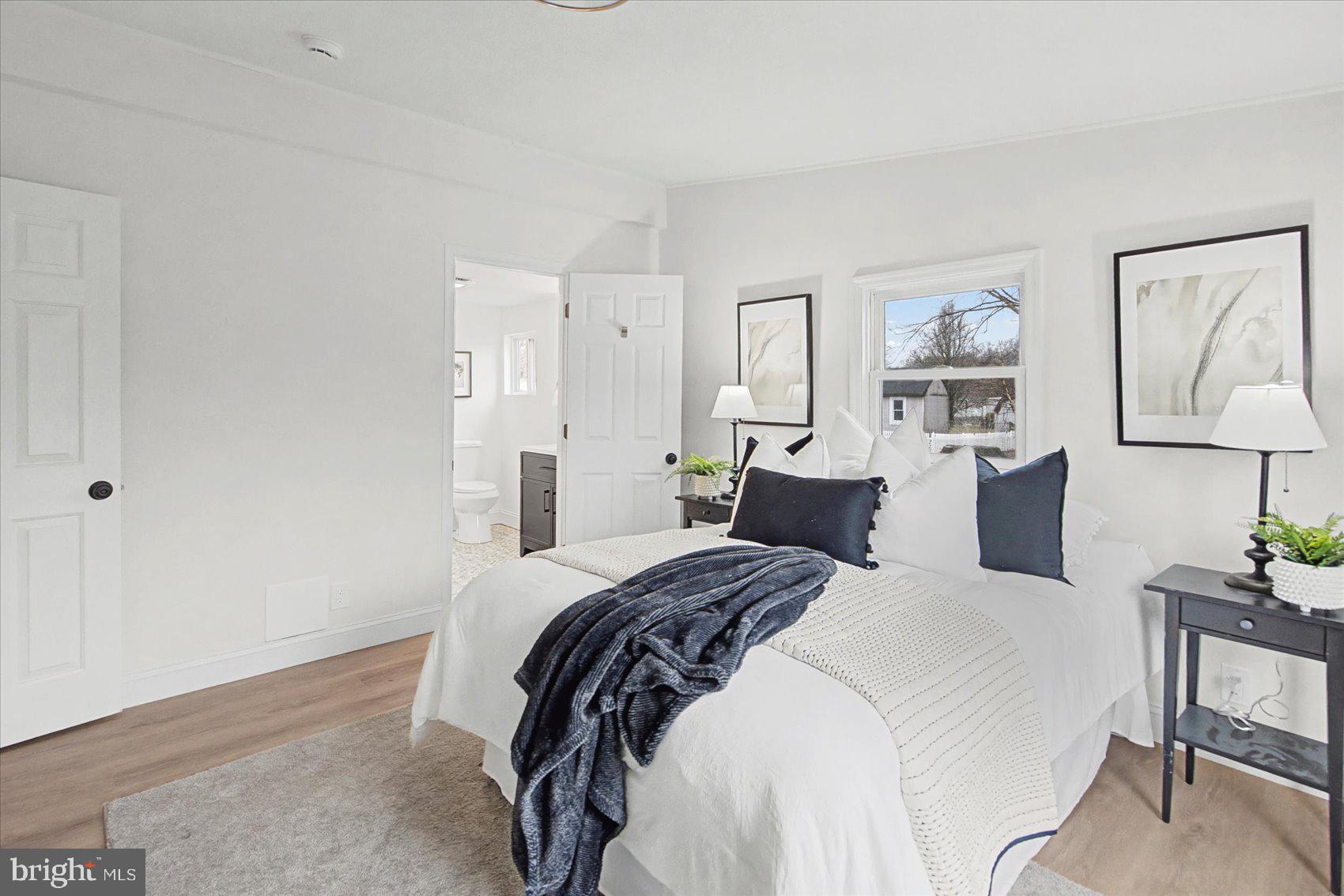 MOUNTAIN BUSH ESTATES - Residential