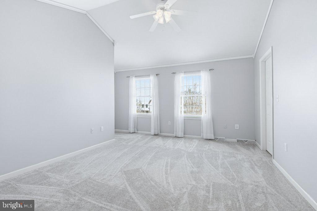 BRADFORD RUN - Residential