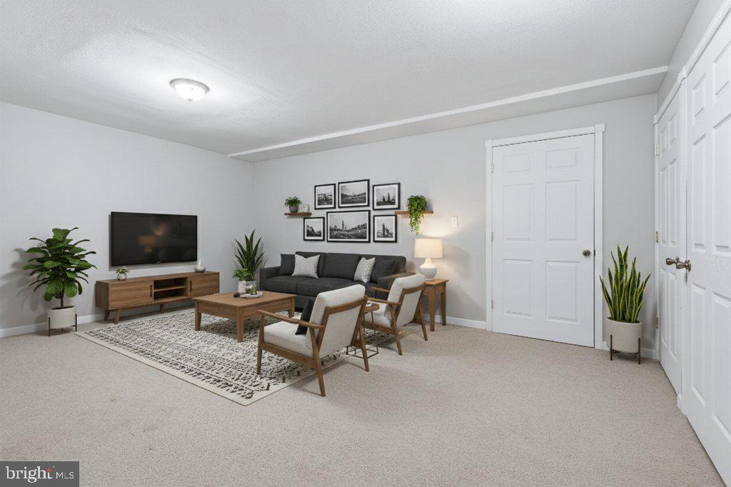 BRADFORD RUN - Residential