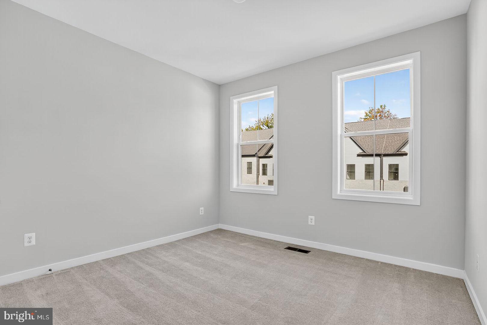 BRAMBLETON - Residential