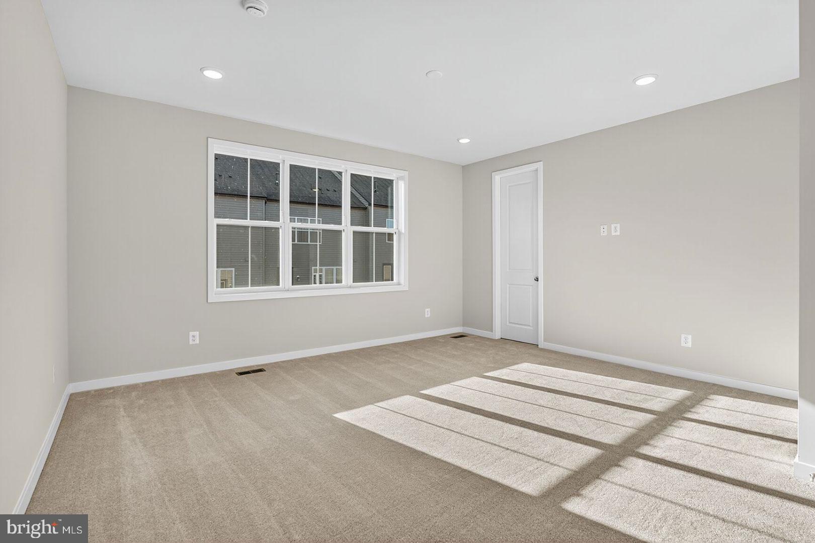 BRAMBLETON - Residential