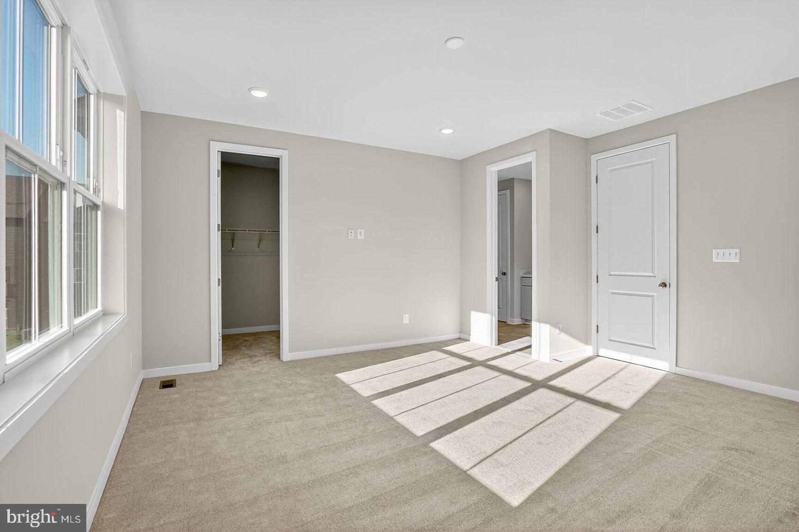 BRAMBLETON - Residential