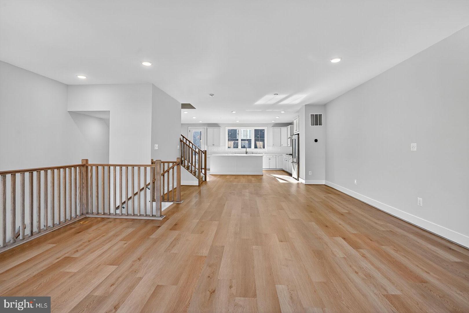 BRAMBLETON - Residential