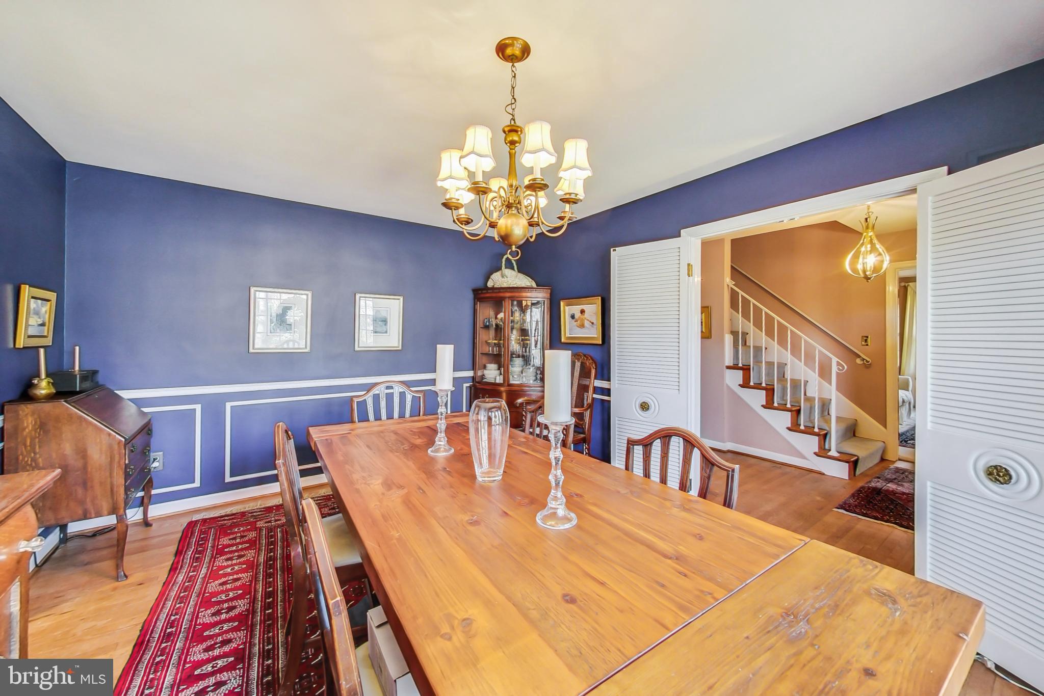 ROCKVILLE OUTSIDE - Residential