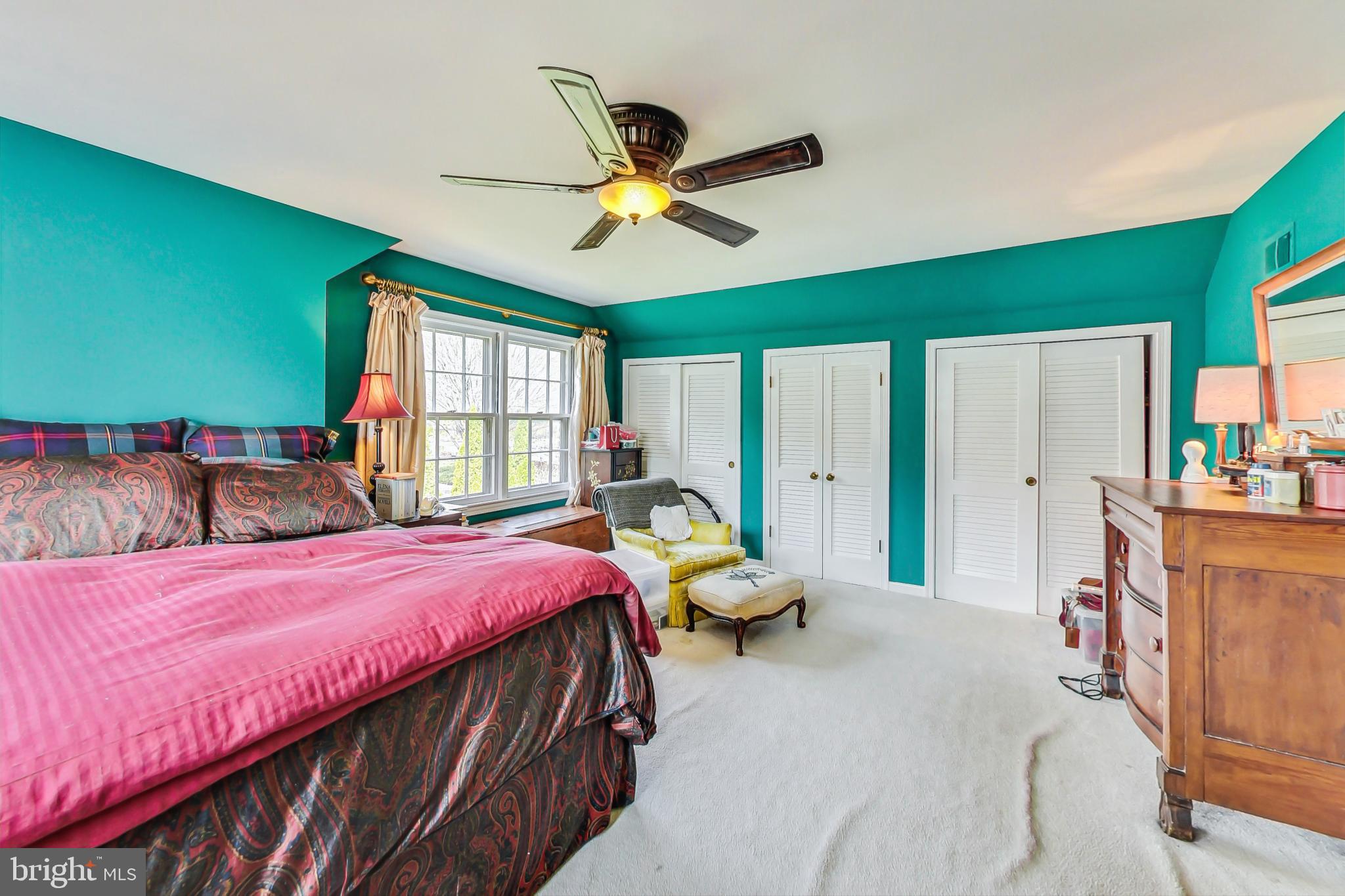 ROCKVILLE OUTSIDE - Residential