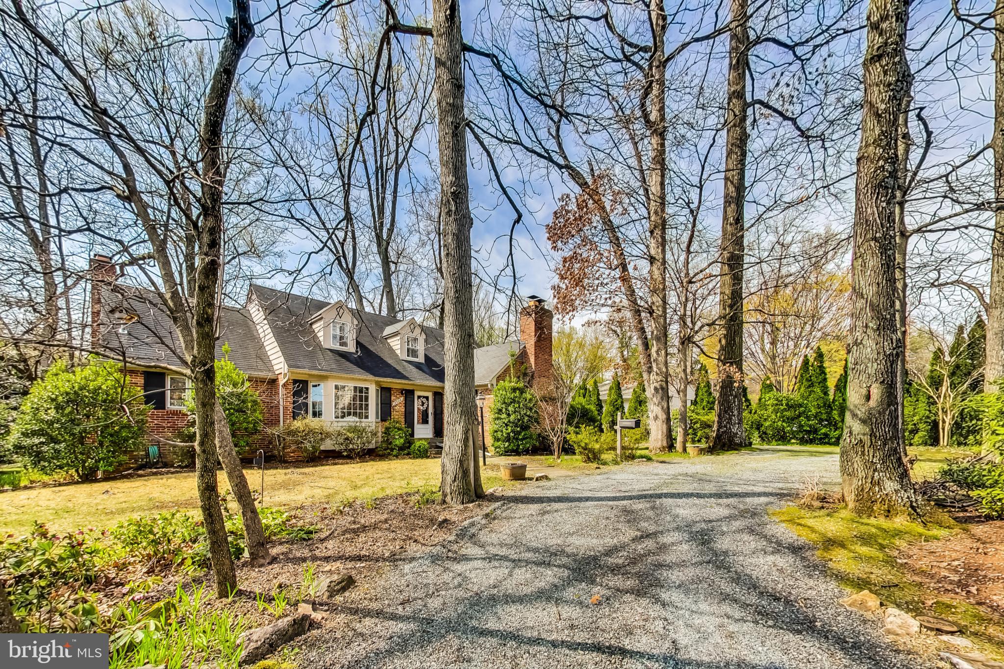 ROCKVILLE OUTSIDE - Residential