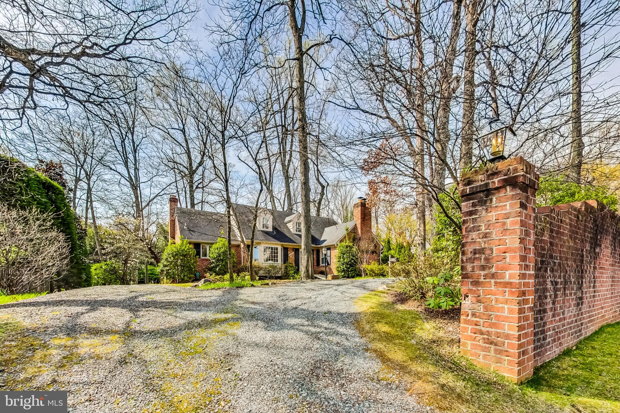 ROCKVILLE OUTSIDE - Residential
