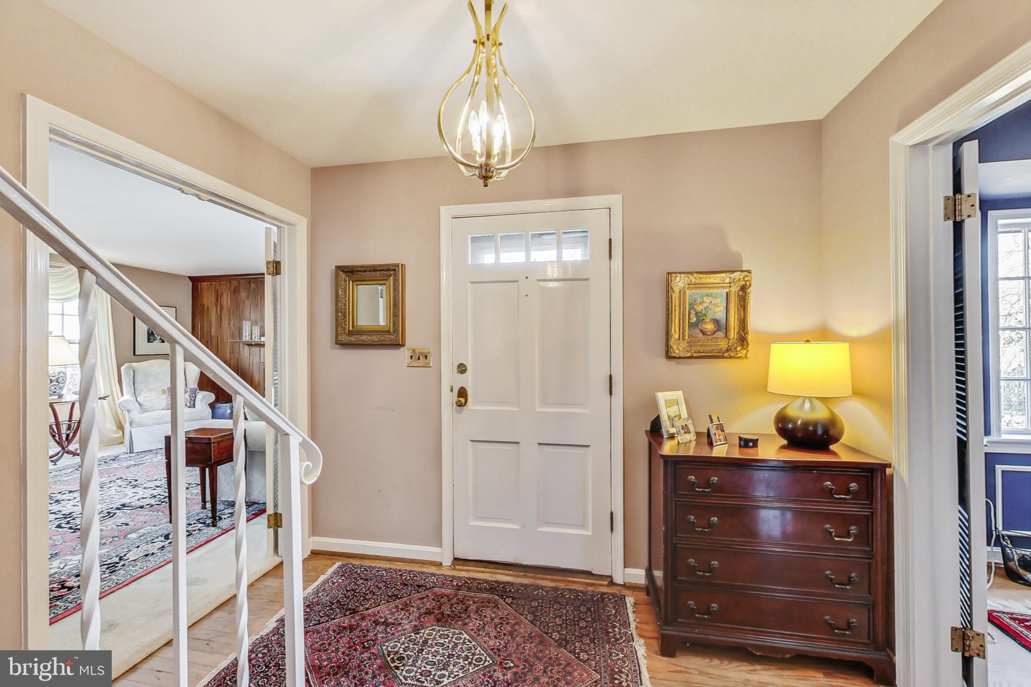 ROCKVILLE OUTSIDE - Residential