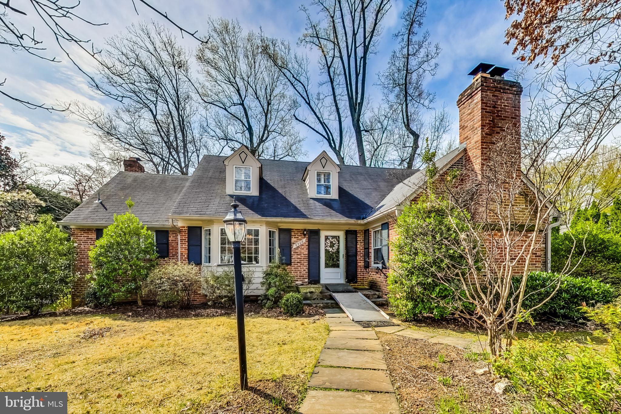 ROCKVILLE OUTSIDE - Residential