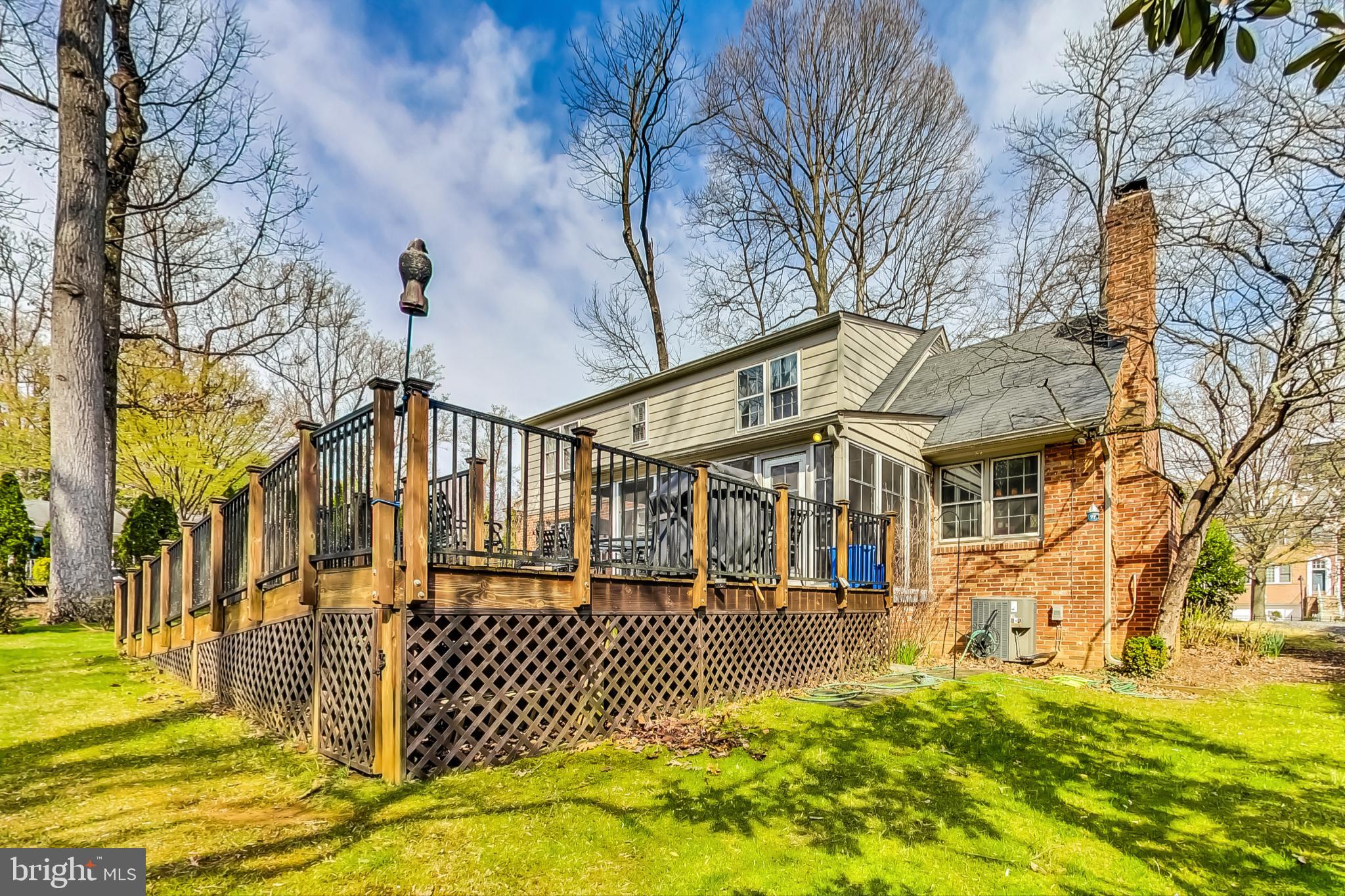 ROCKVILLE OUTSIDE - Residential