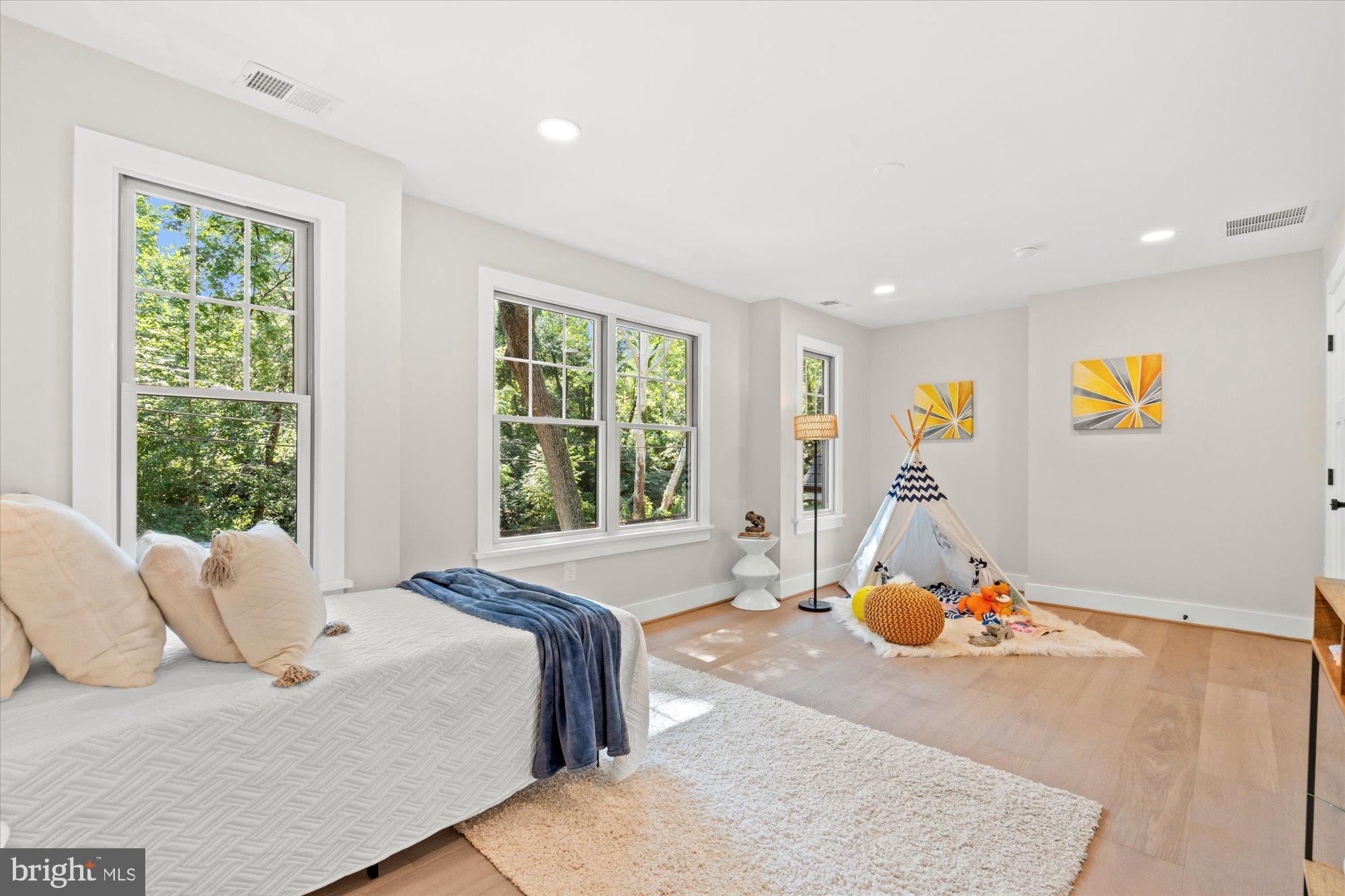 TIMBER BRANCH PARK - Residential